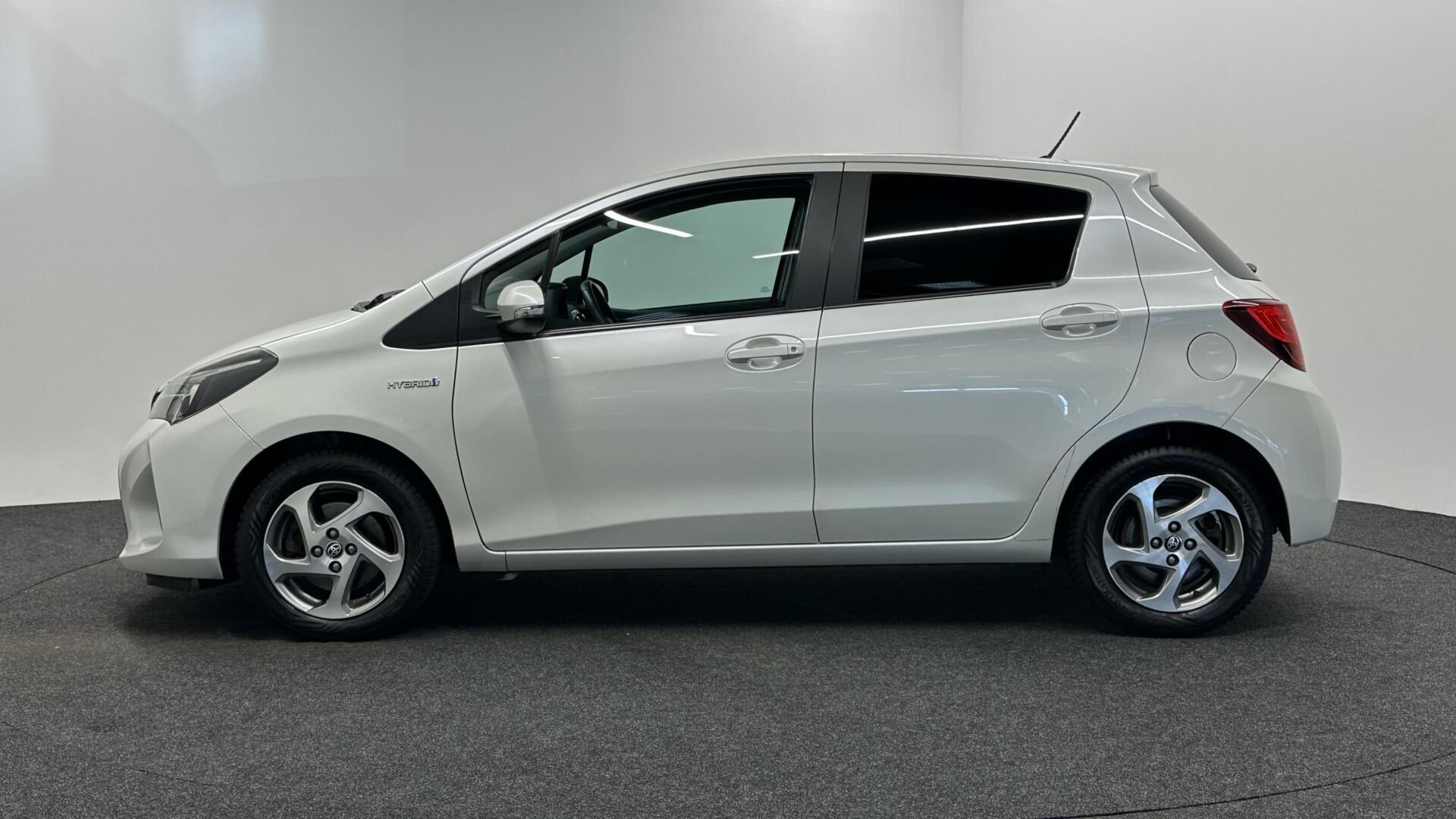 Foto van Toyota Toyota Yaris Hybrid