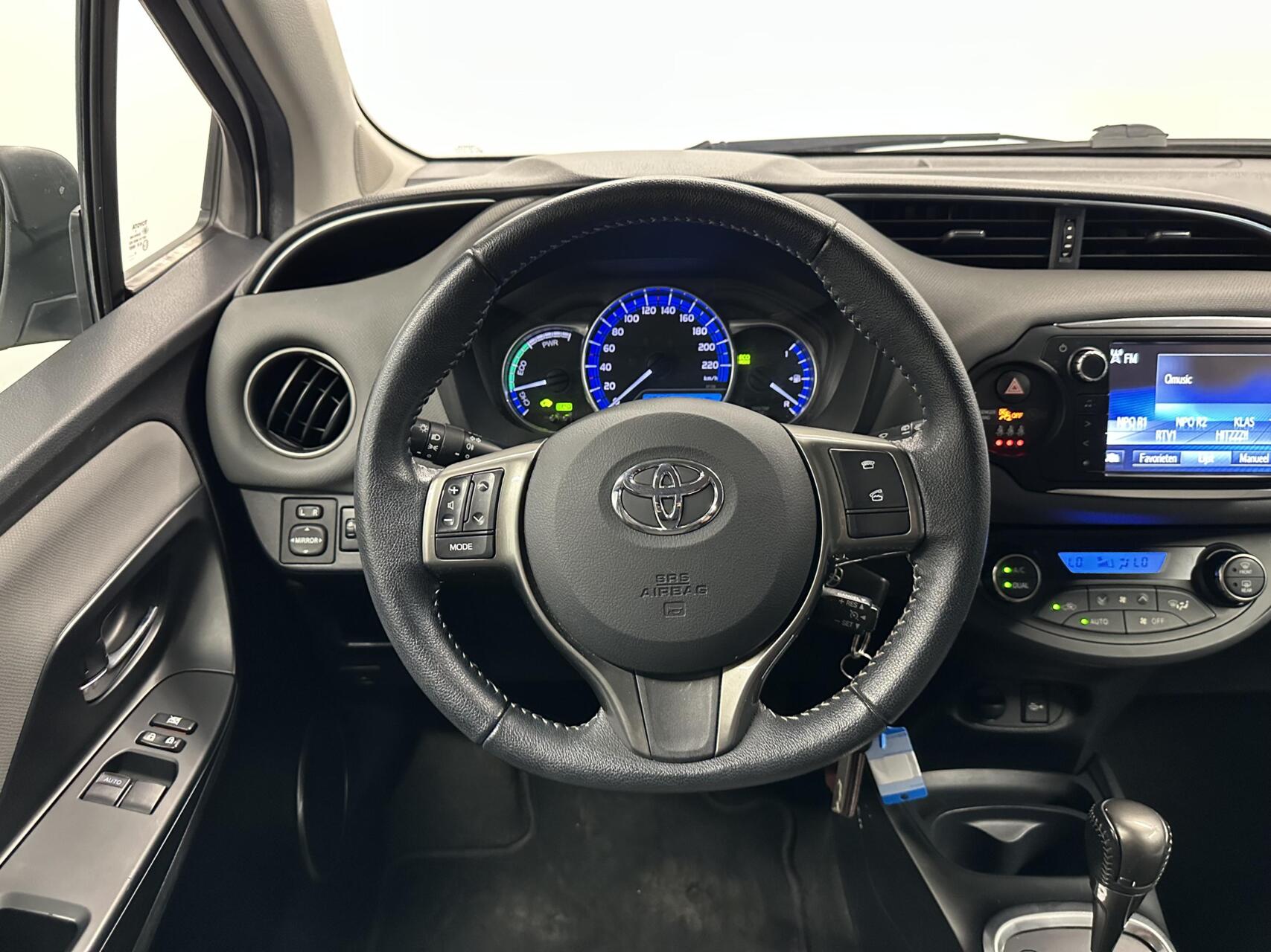 Foto van Toyota Toyota Yaris Hybrid