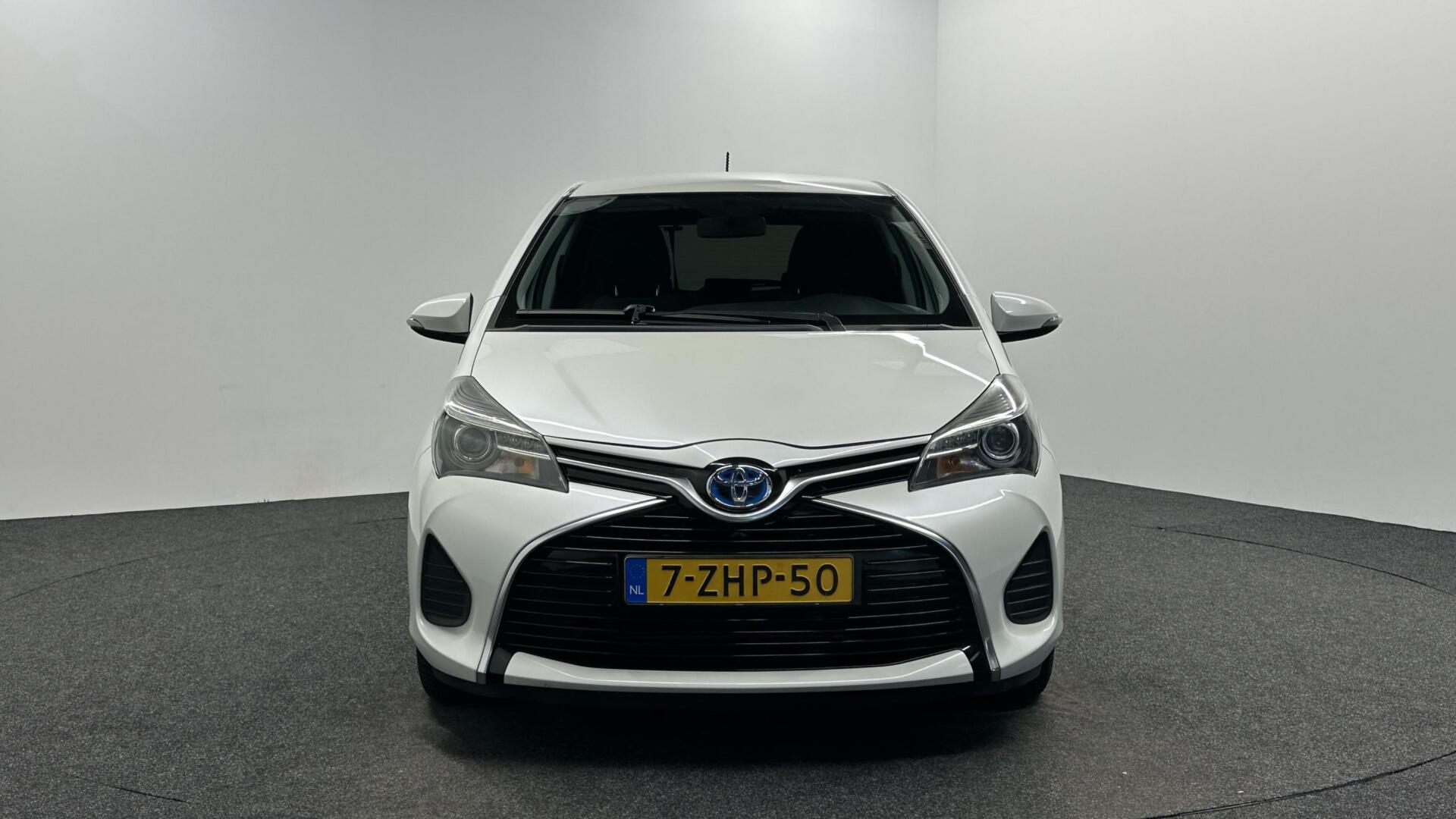 Foto van Toyota Toyota Yaris Hybrid