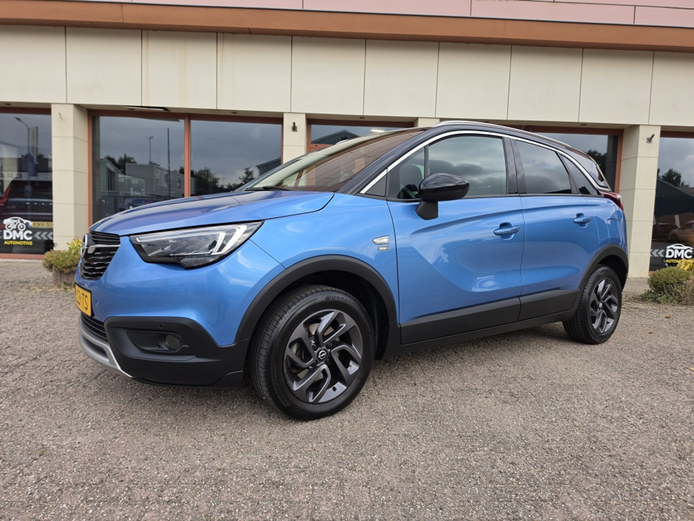 Opel Crossland X 1.2 T | Automaat | Airco | Cruise | Led | Trekhaak | Lm velgen | enz 2020 - voorkant