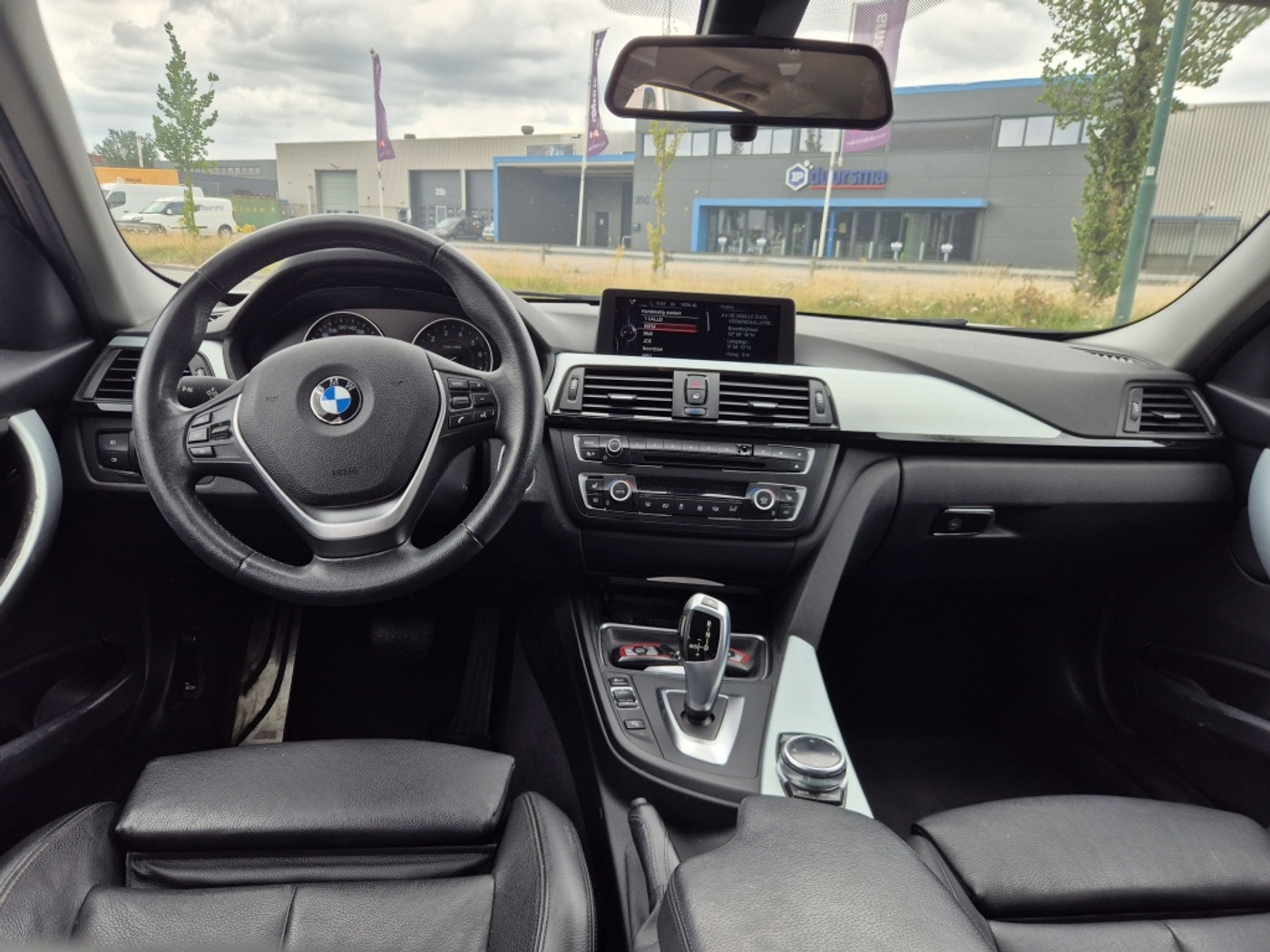 Foto van BMW 320i