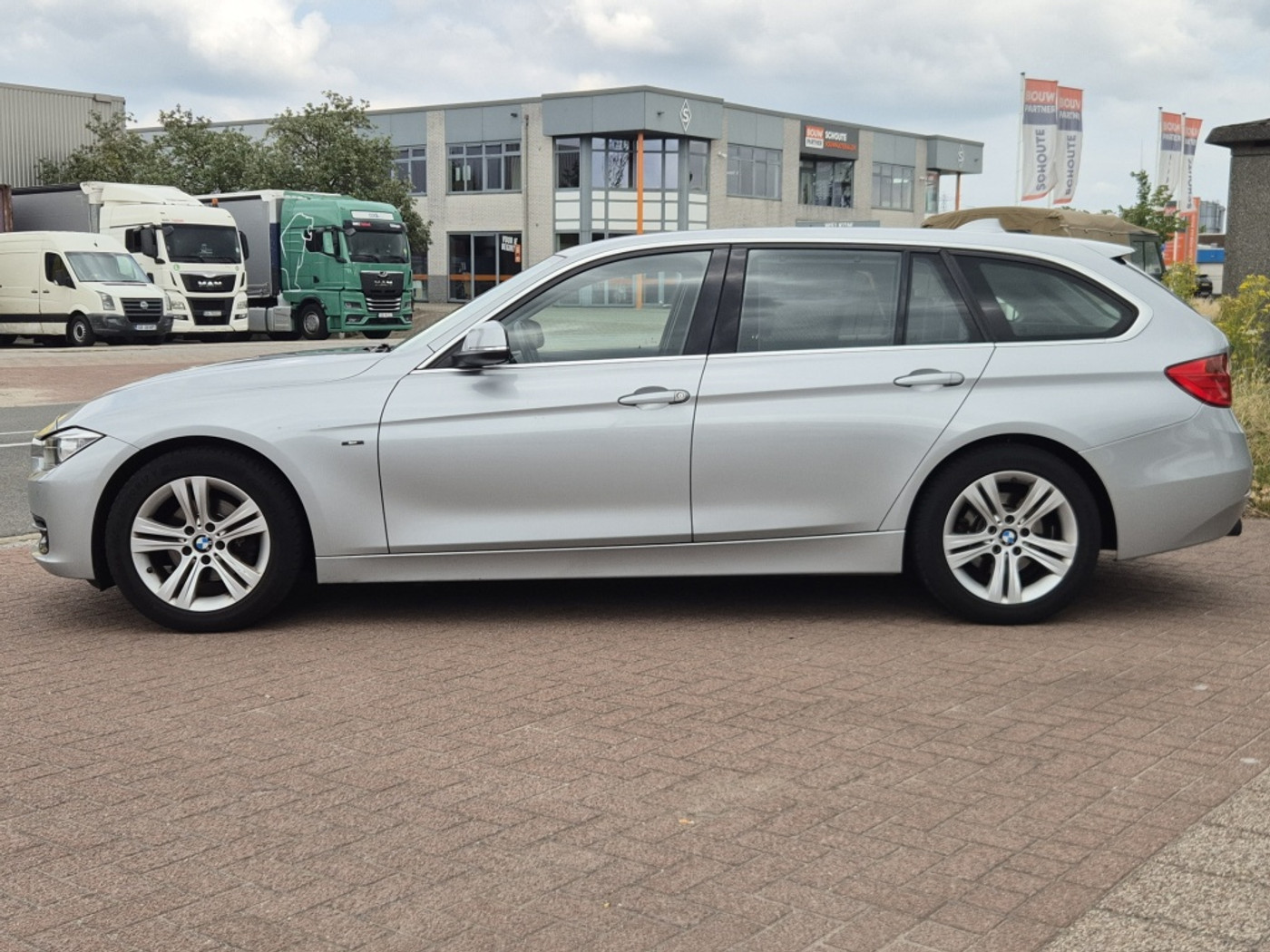 Foto van BMW 320i