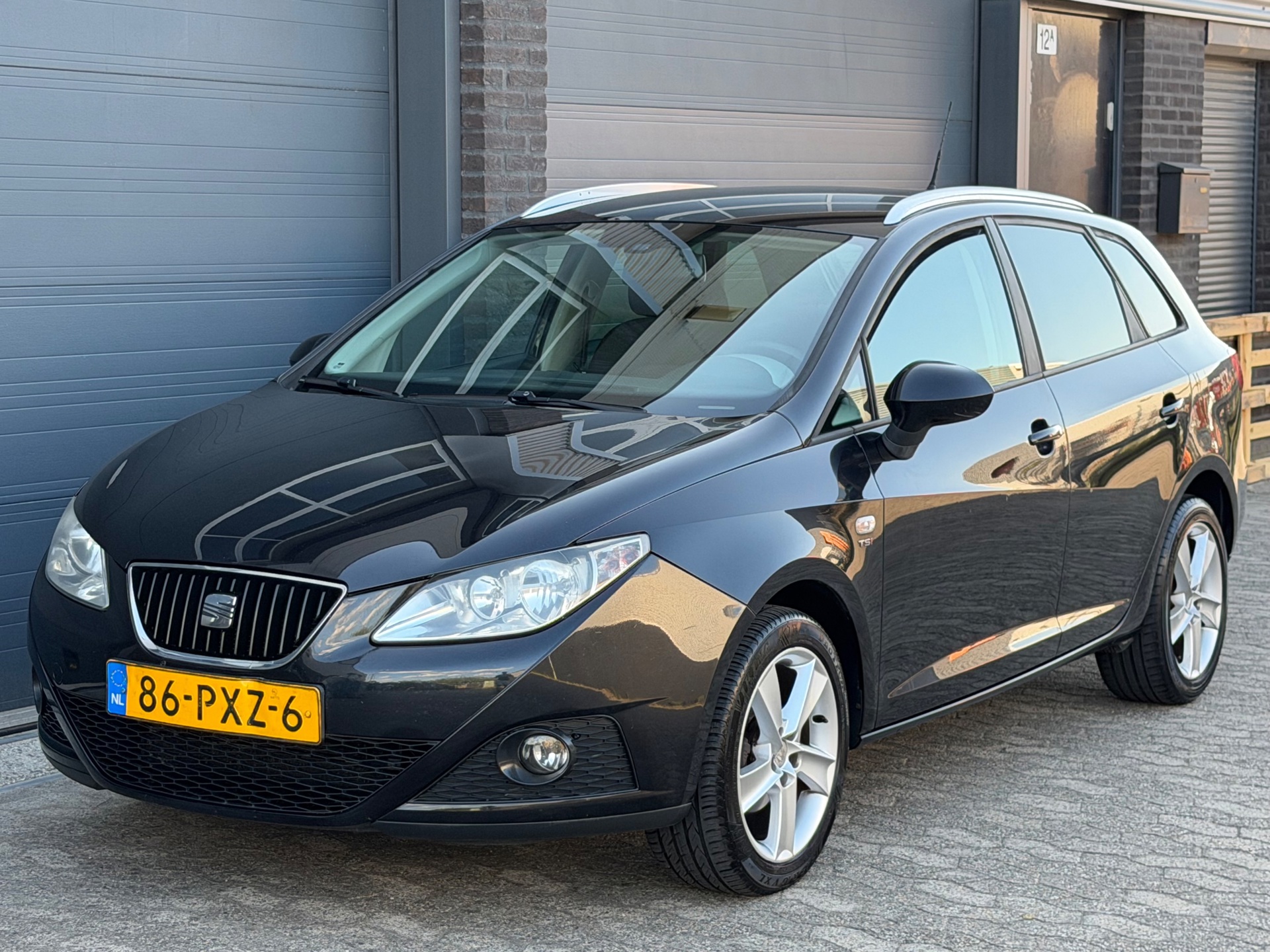 Foto van Seat Ibiza ST