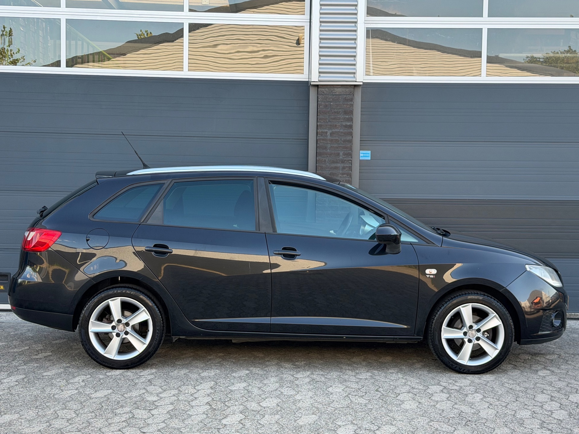 Foto van Seat Ibiza ST
