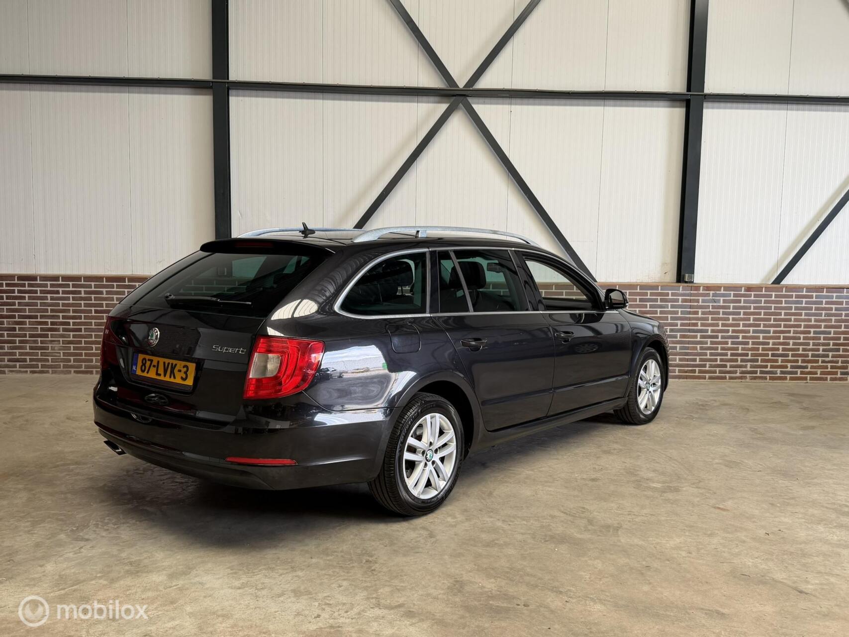 Foto van Skoda Superb