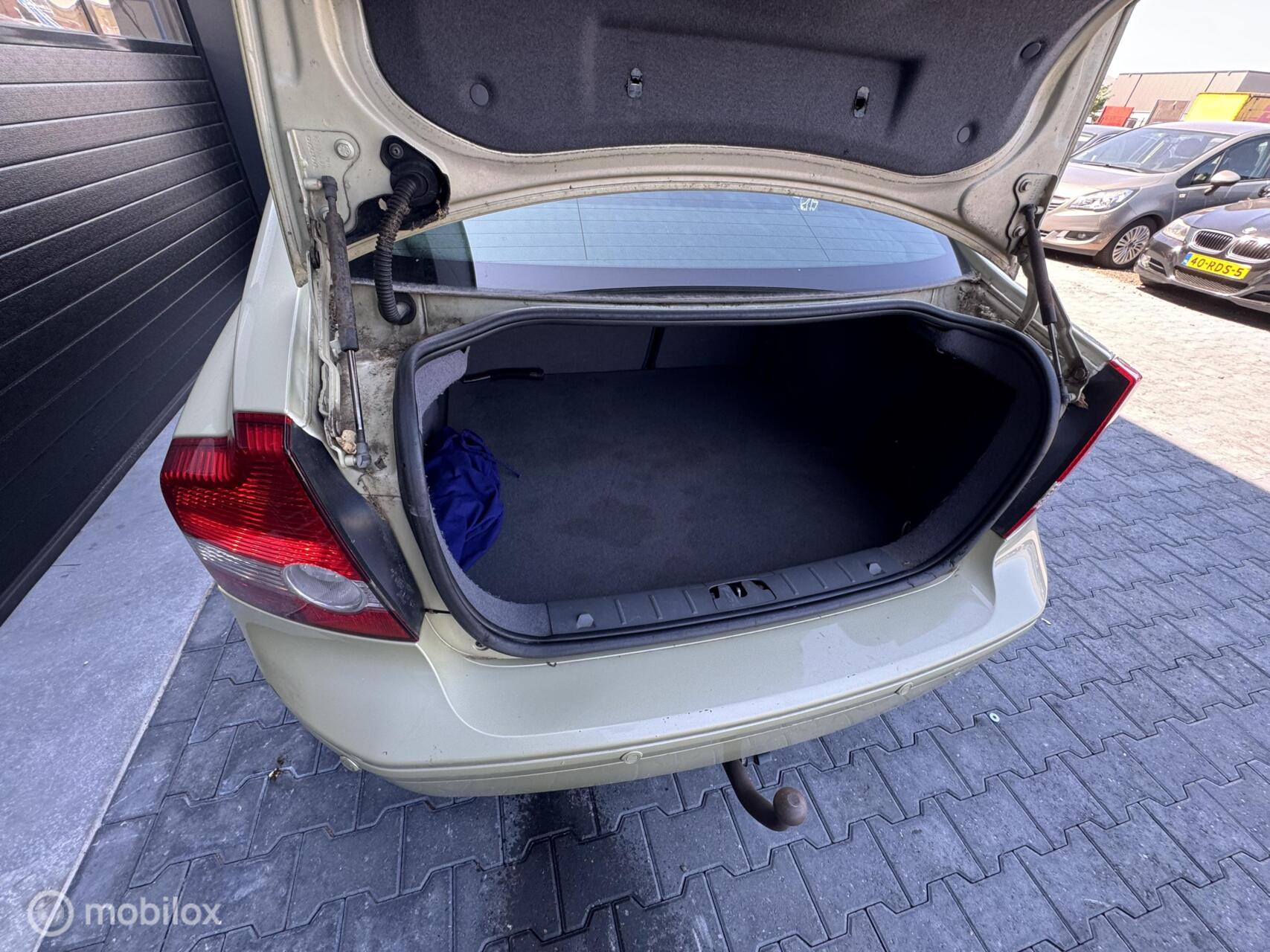 Foto van Volvo S40