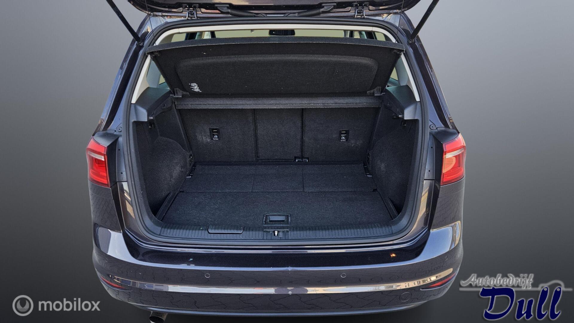 Foto van Volkswagen Golf Sportsvan