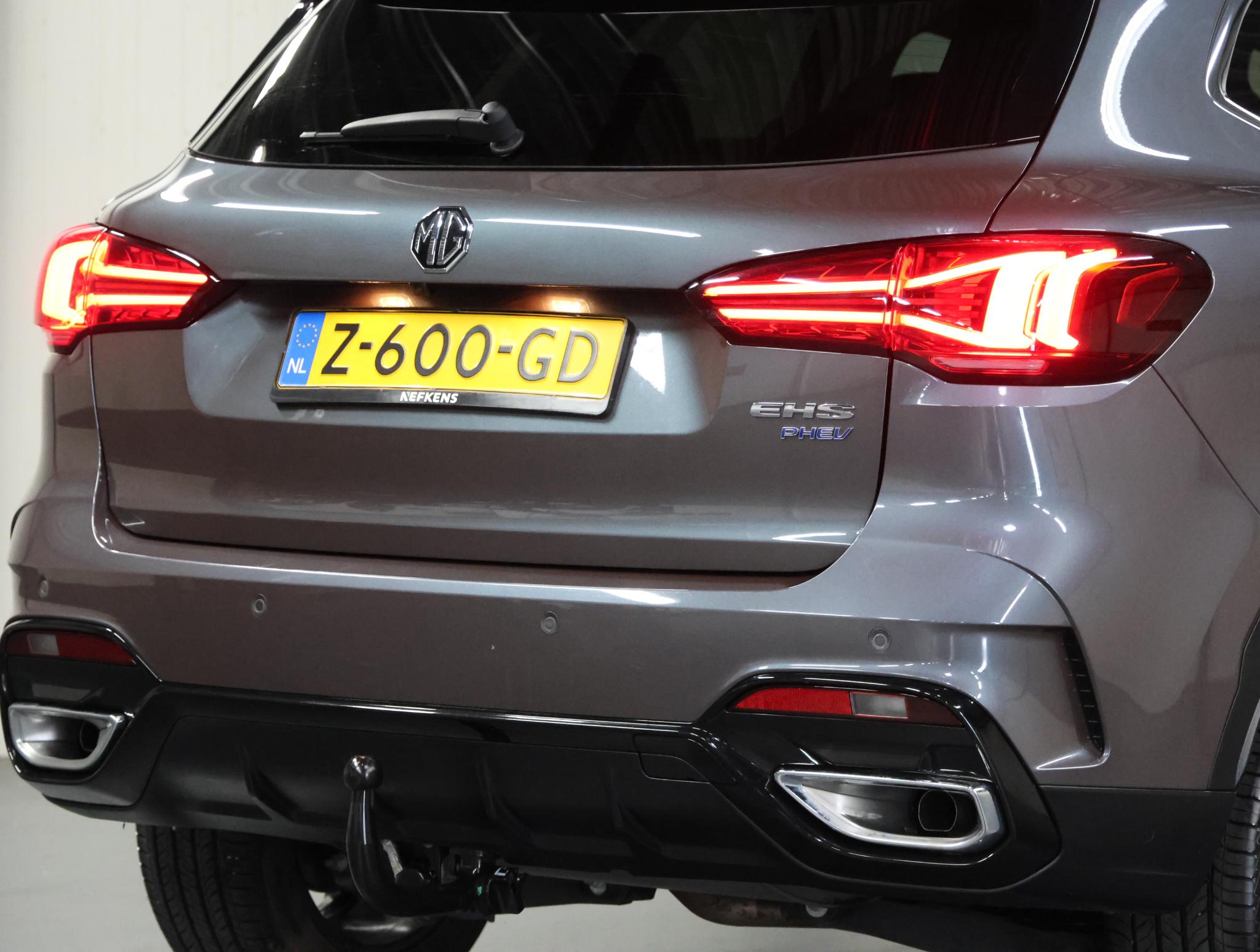 Foto van MG MG Ehs Plug-in Hybrid