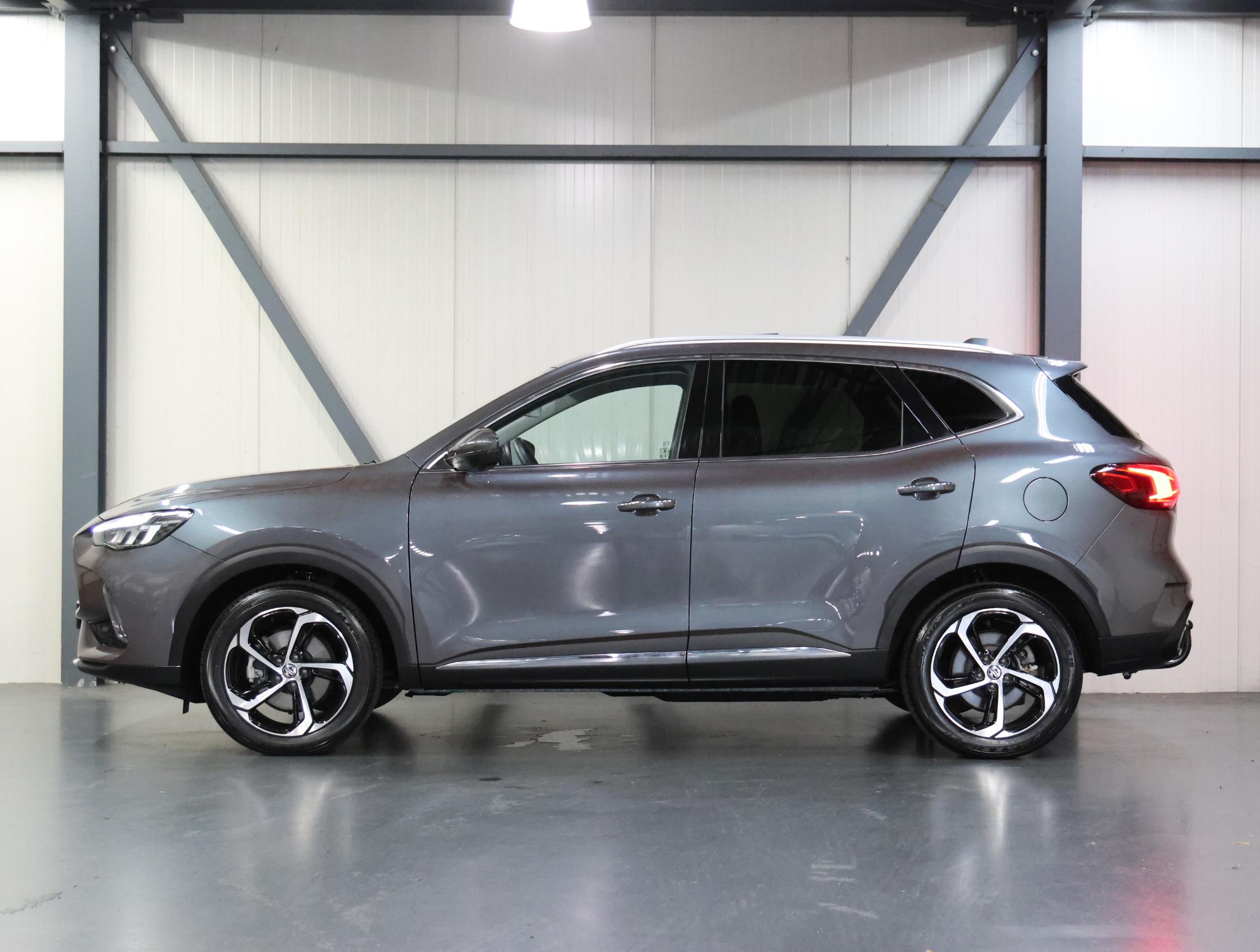 Foto van MG MG Ehs Plug-in Hybrid