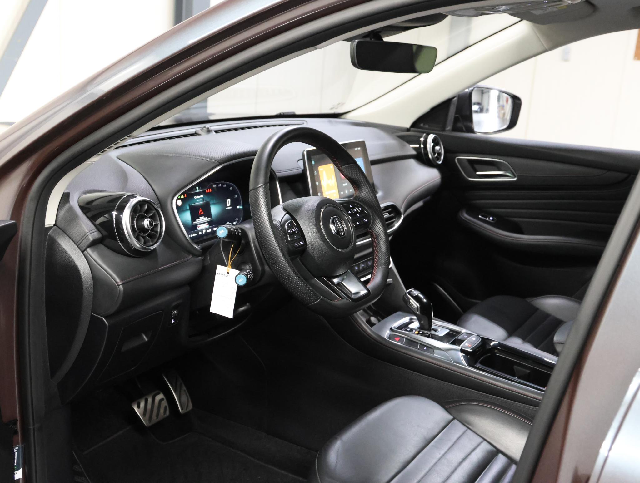 Foto van MG MG Ehs Plug-in Hybrid