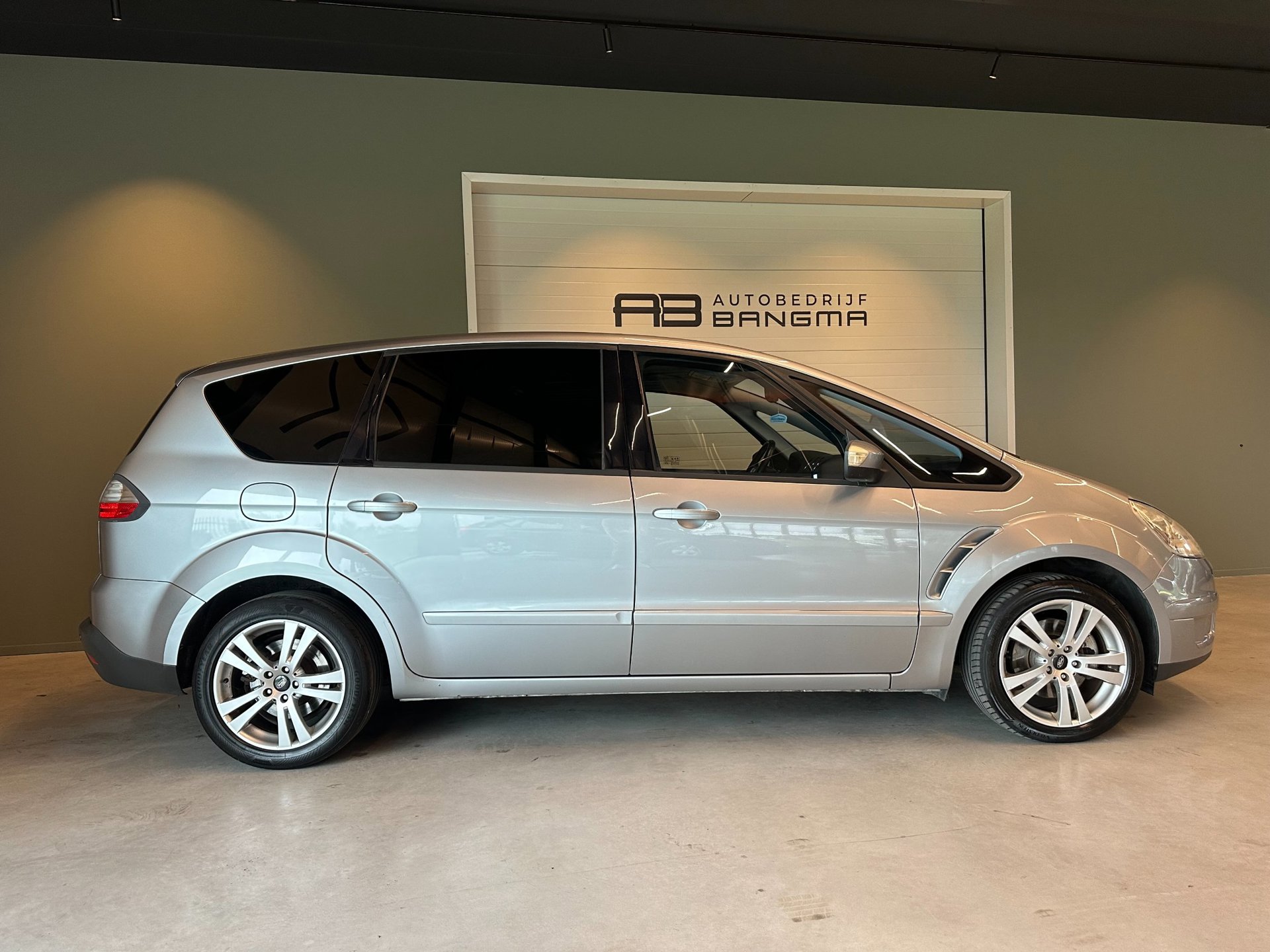 Foto van Ford S-max