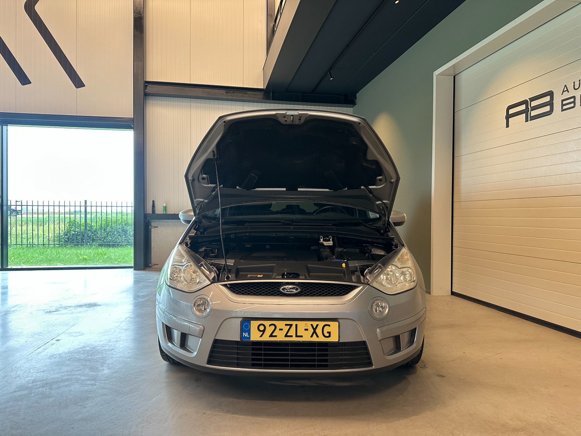 Foto van Ford S-max