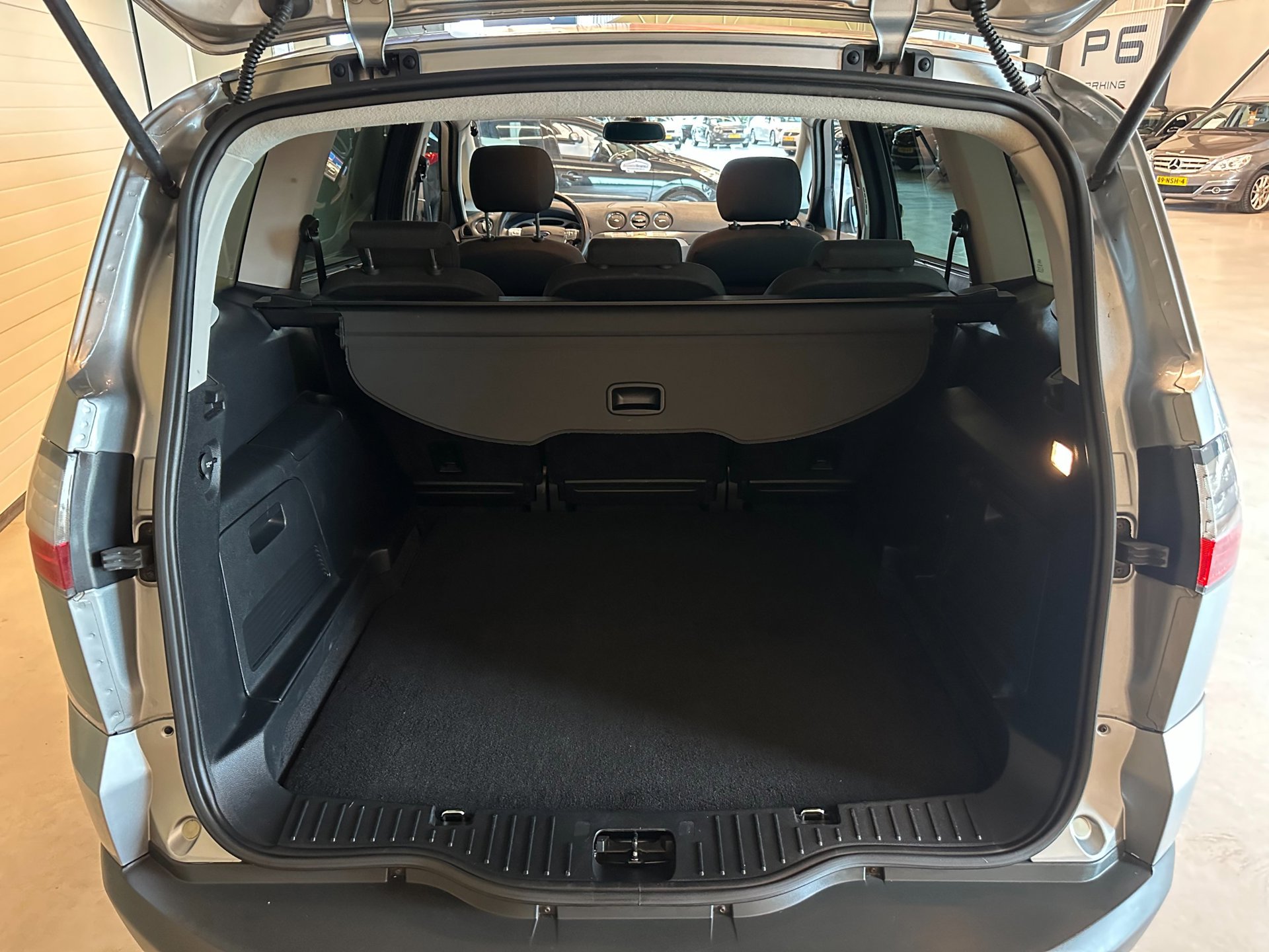 Foto van Ford S-max