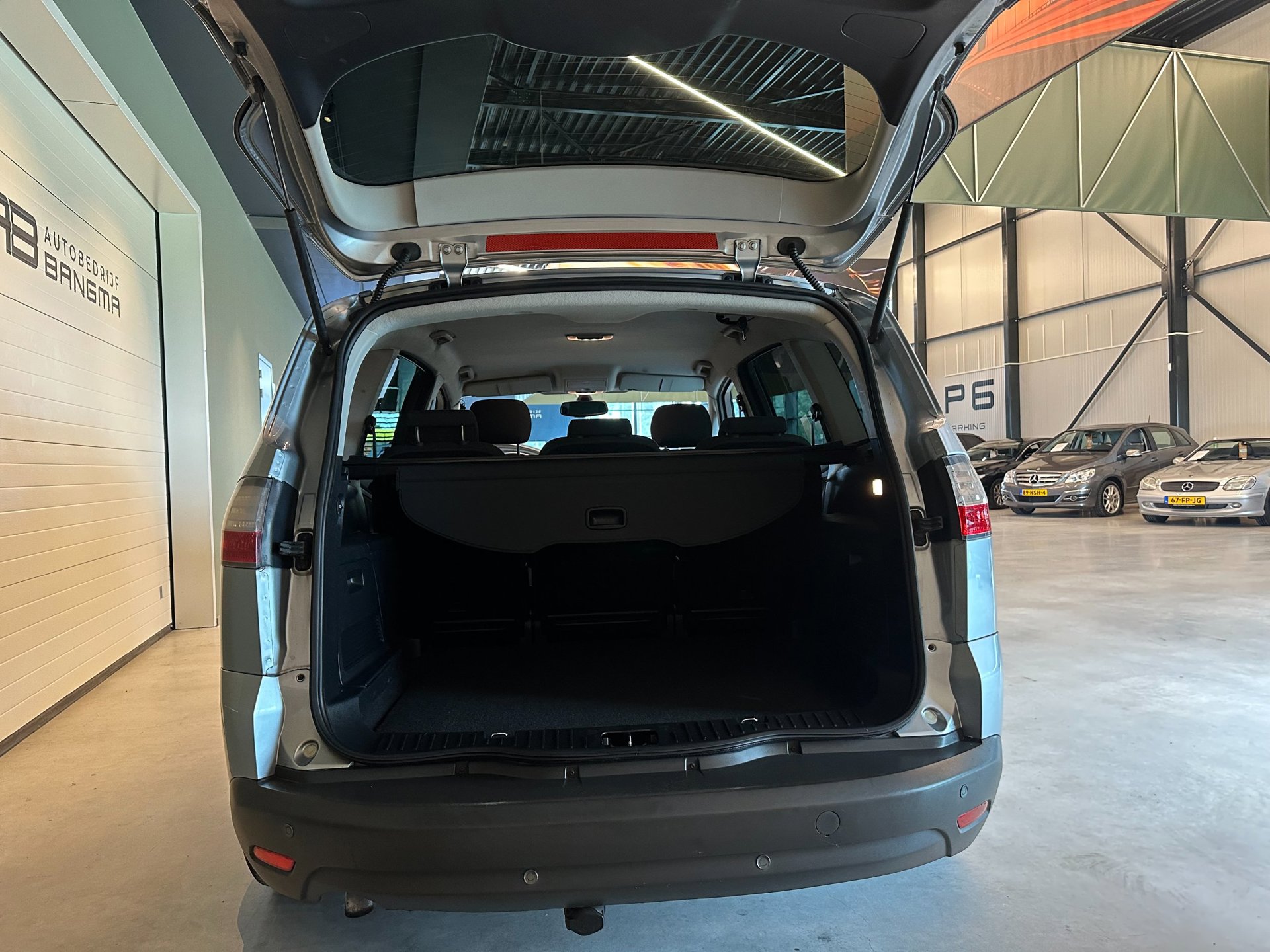 Foto van Ford S-max
