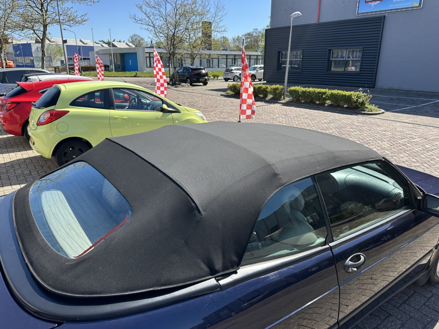 Foto van Saab Saab 900