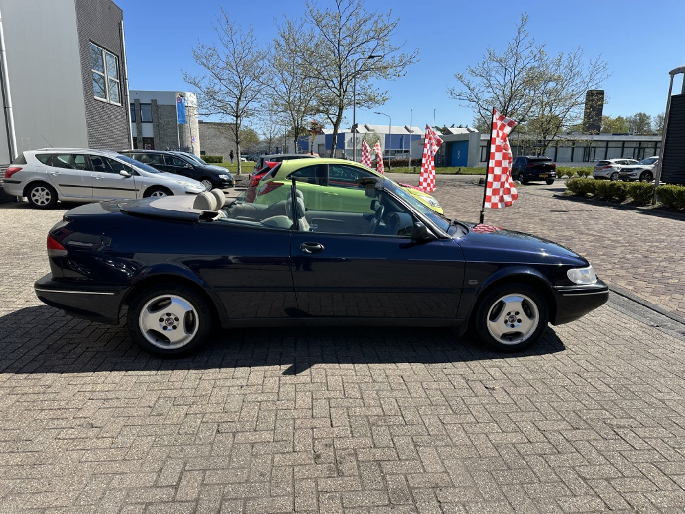 Foto van Saab Saab 900