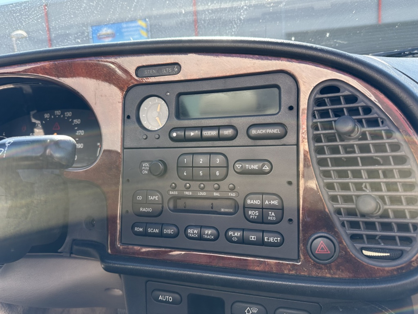 Foto van Saab Saab 900