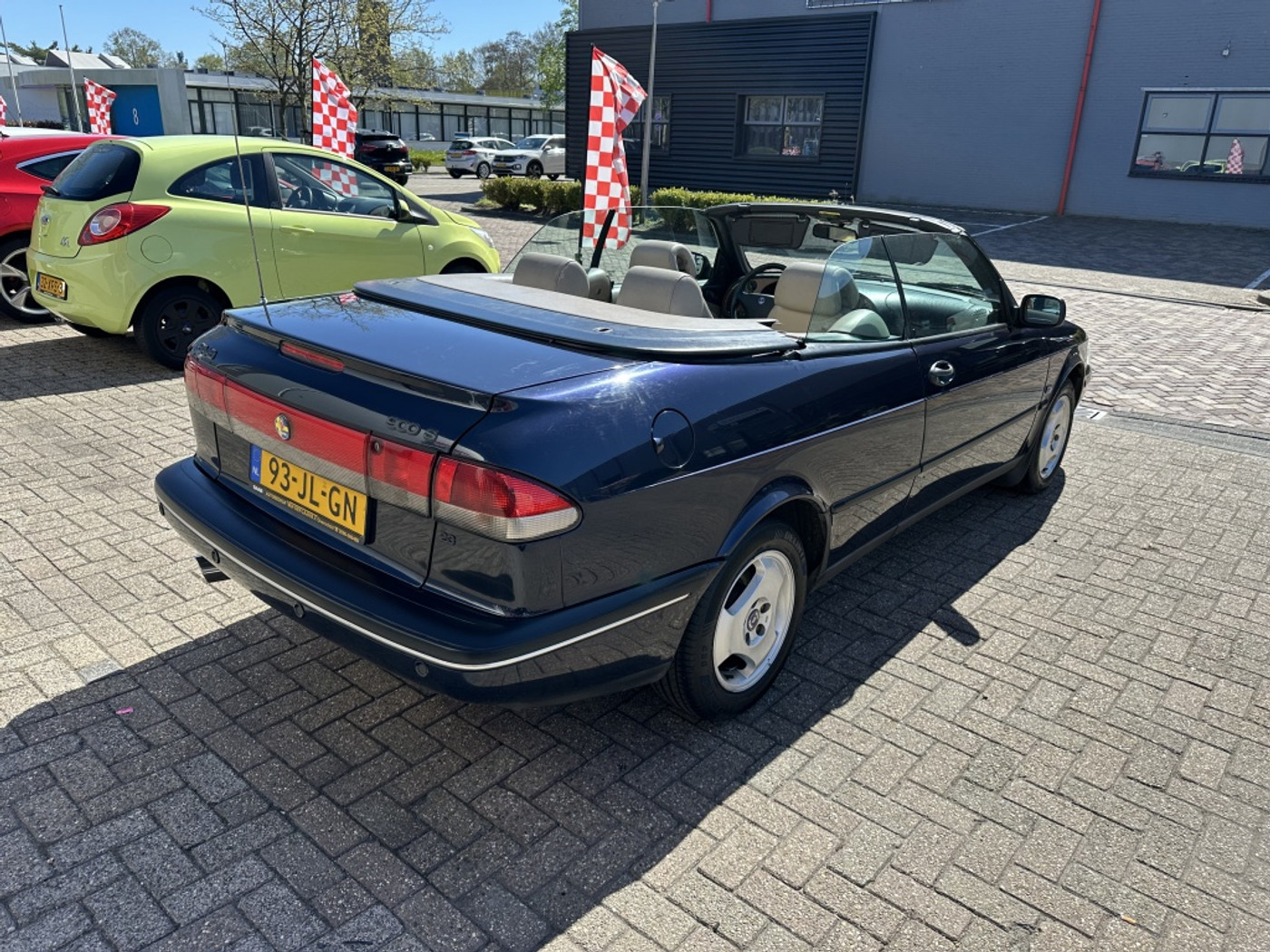 Foto van Saab Saab 900