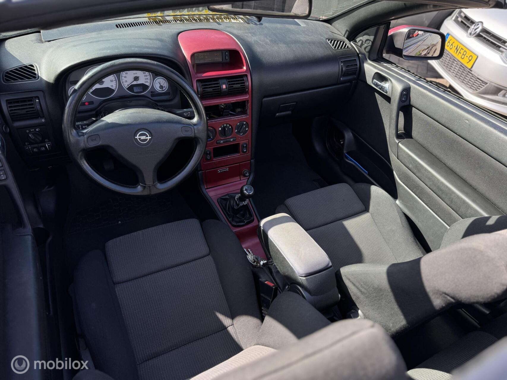 Foto van Opel Astra-g-cabrio