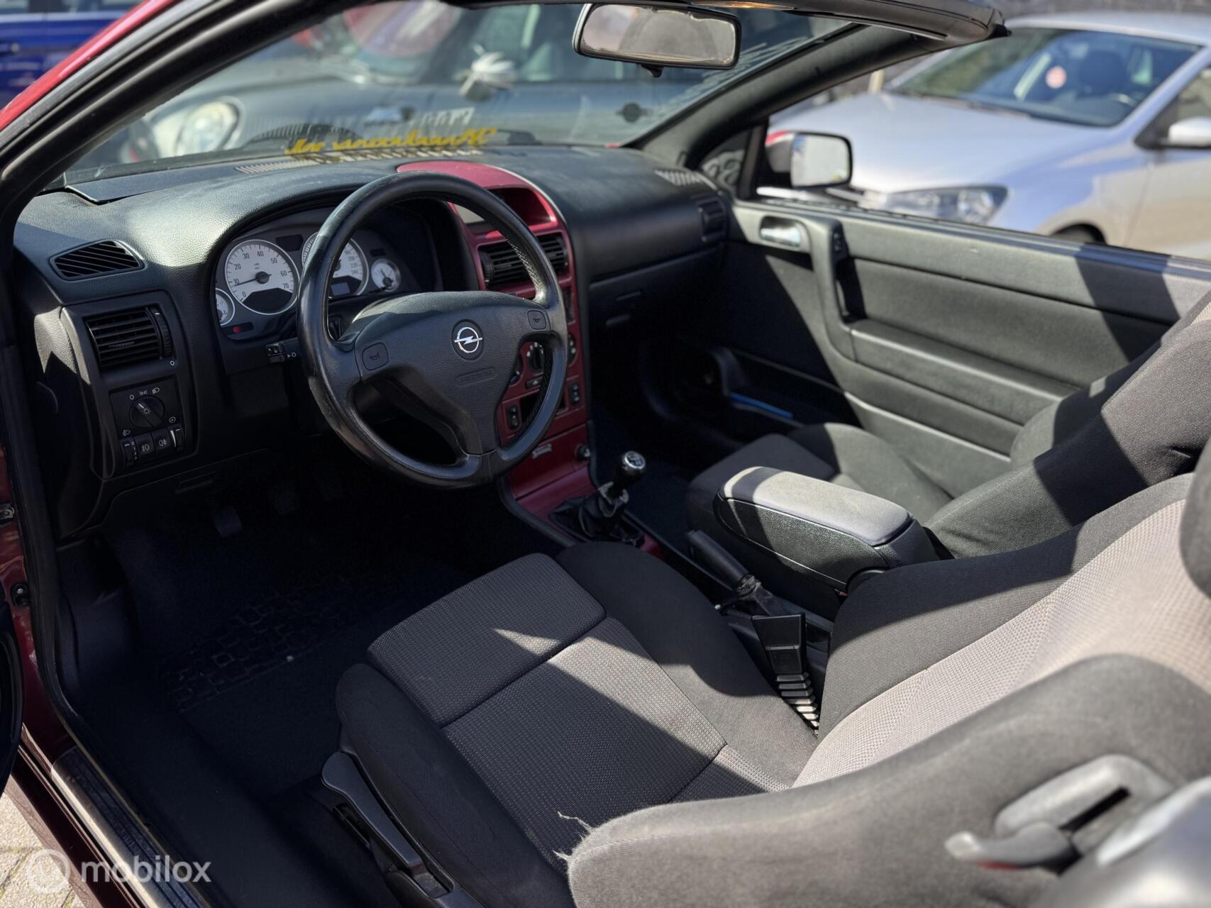 Foto van Opel Astra-g-cabrio