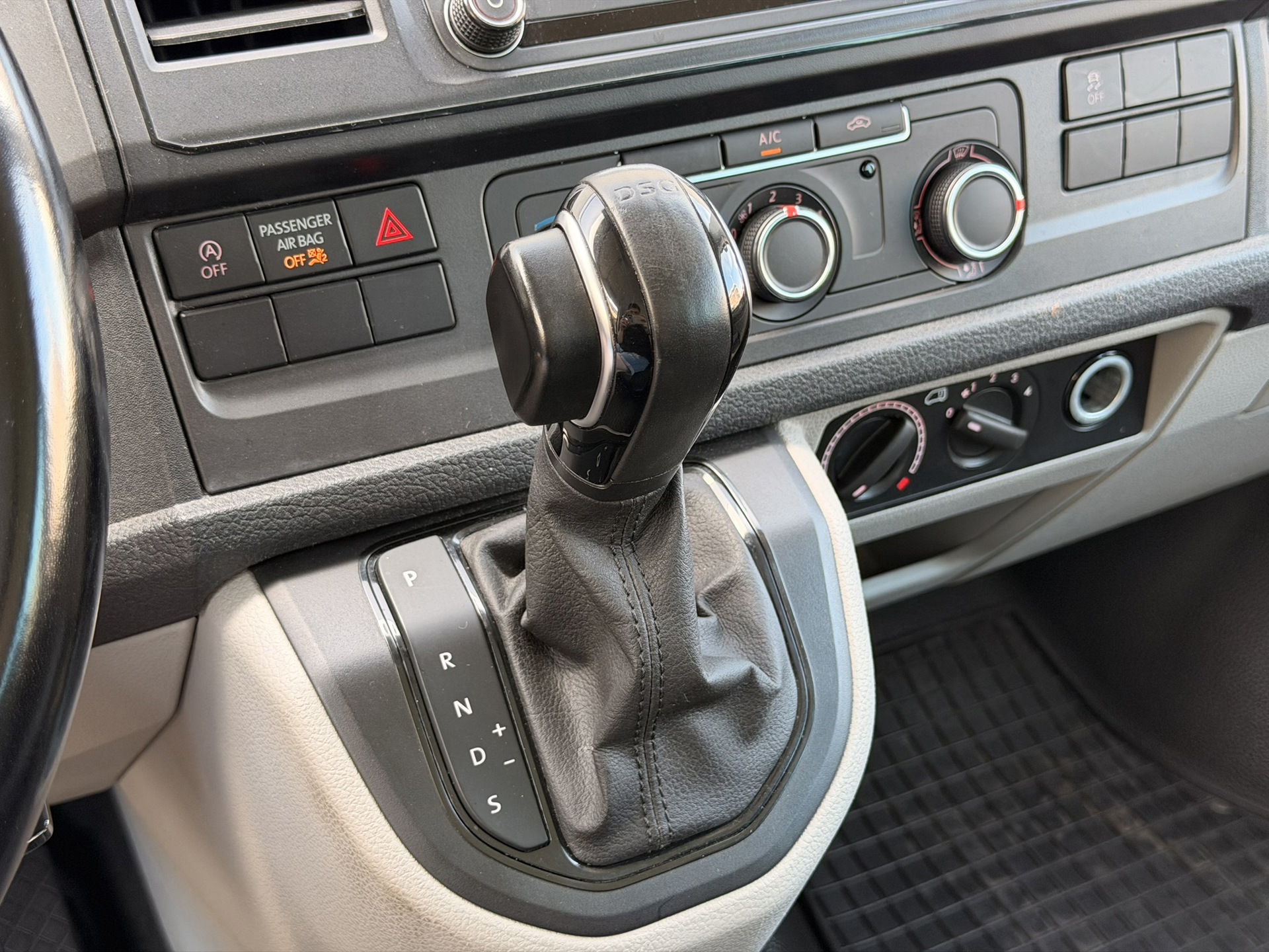Foto van Volkswagen Kombi