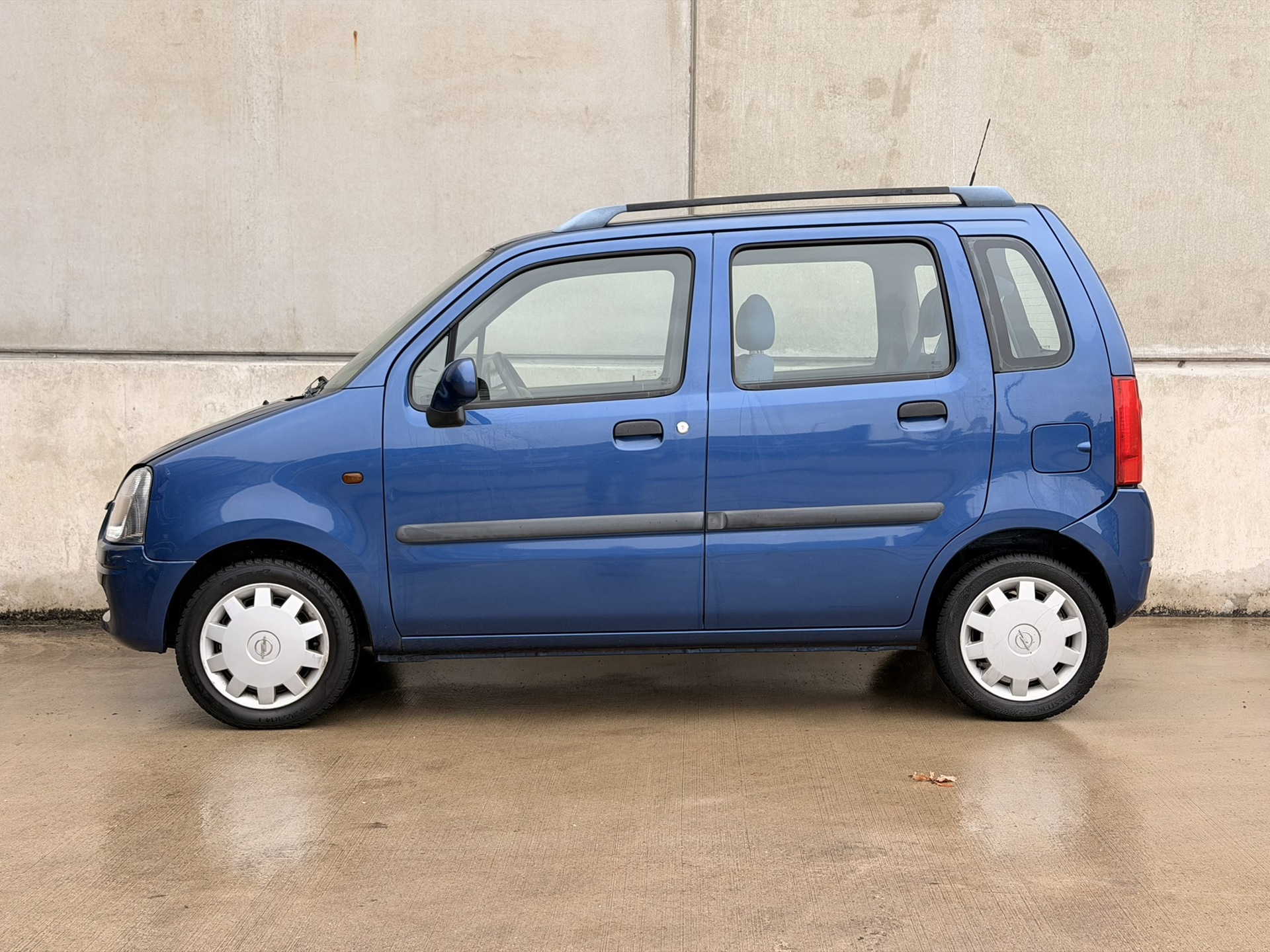 Foto van Opel Agila