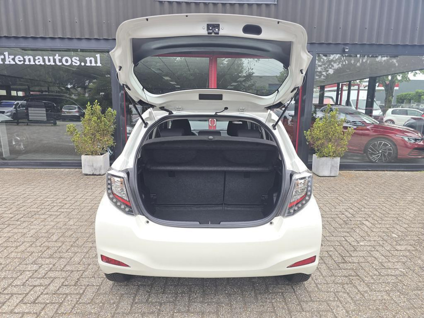 Foto van Toyota Toyota Yaris Hybrid