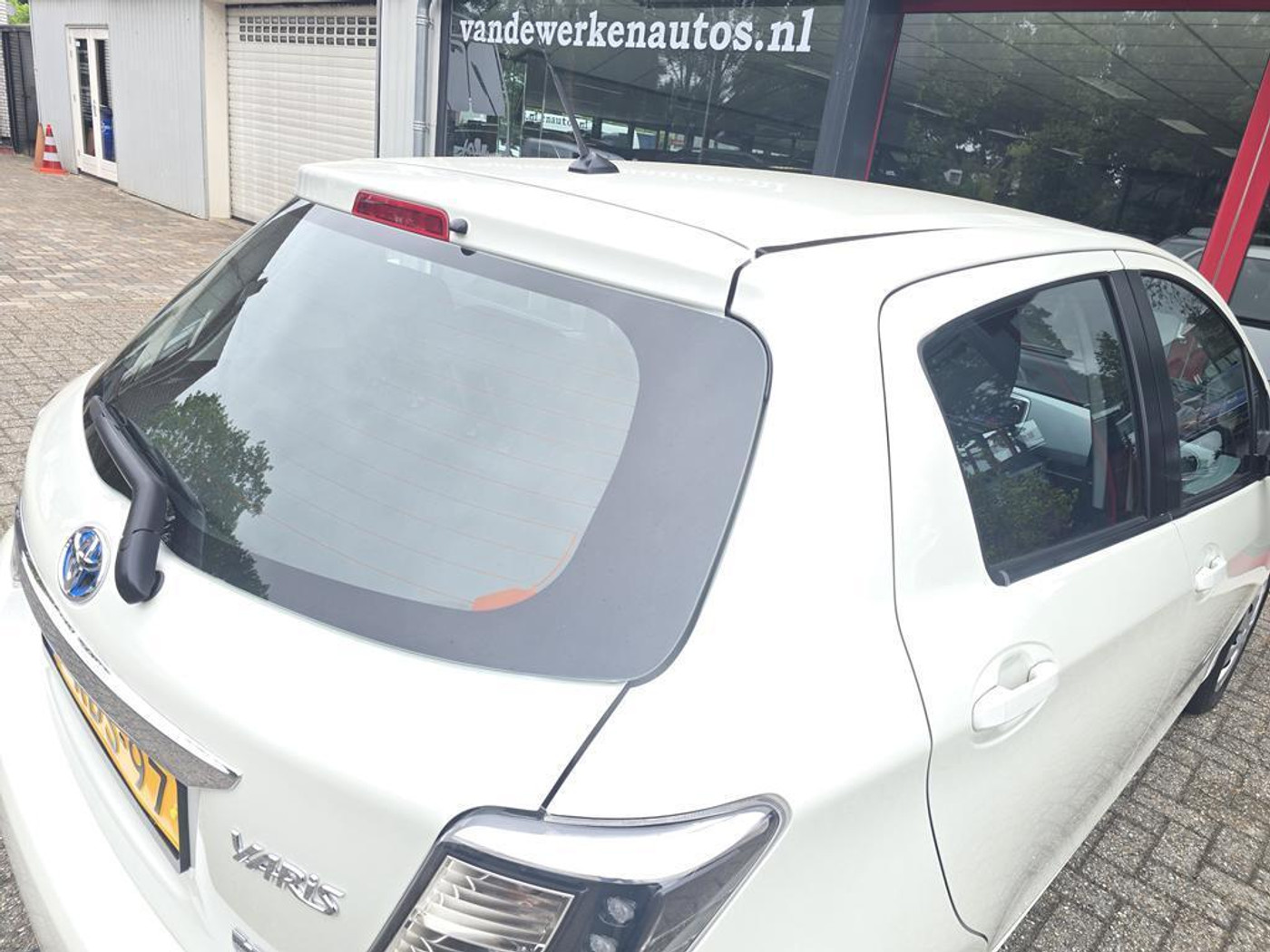 Foto van Toyota Toyota Yaris Hybrid