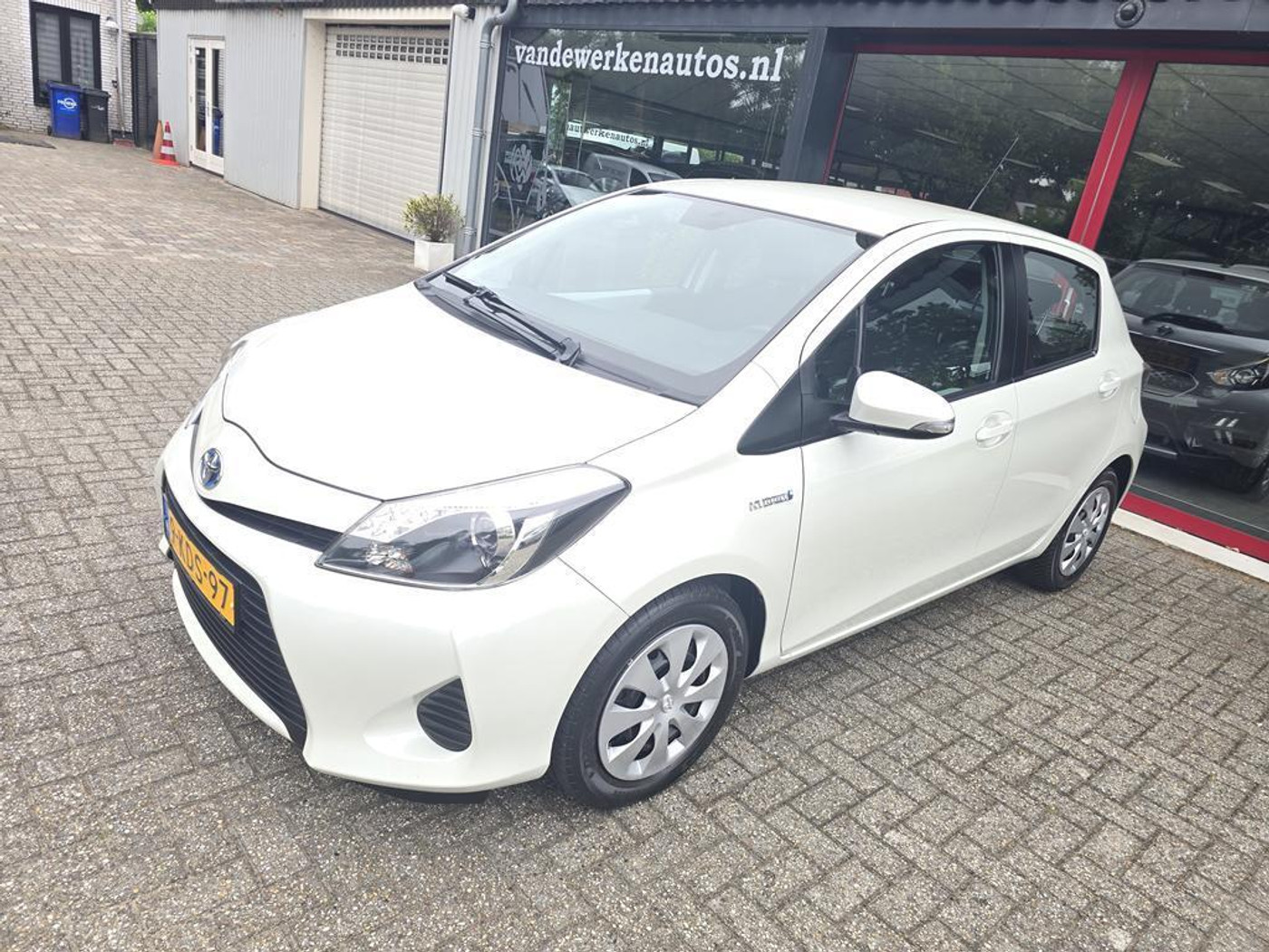 Foto van Toyota Toyota Yaris Hybrid