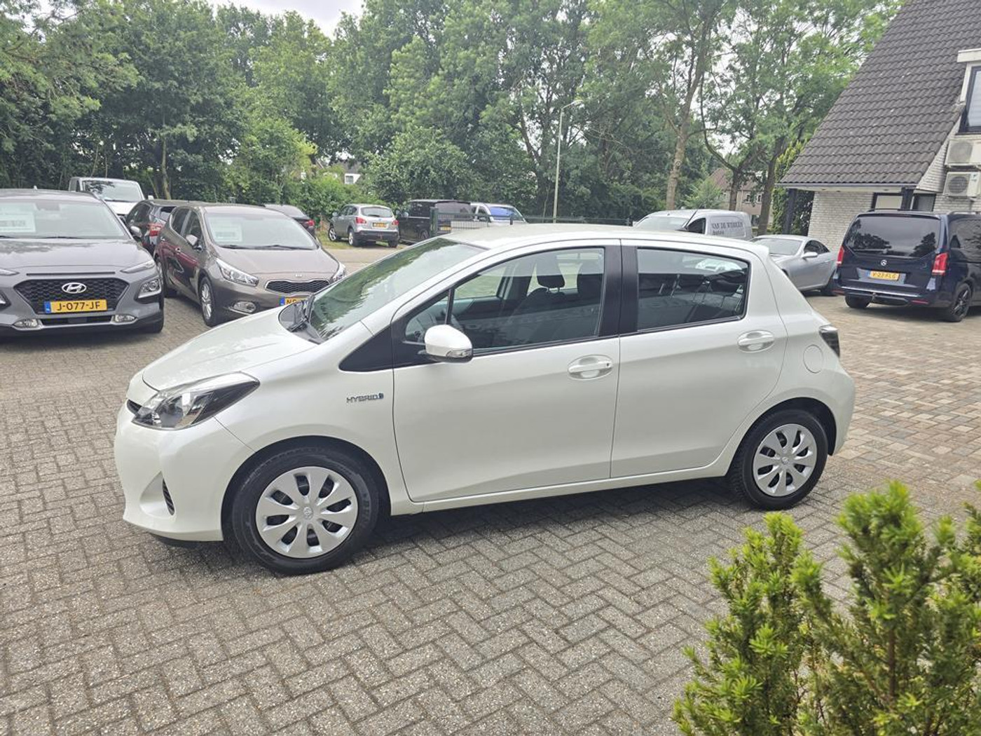 Foto van Toyota Toyota Yaris Hybrid