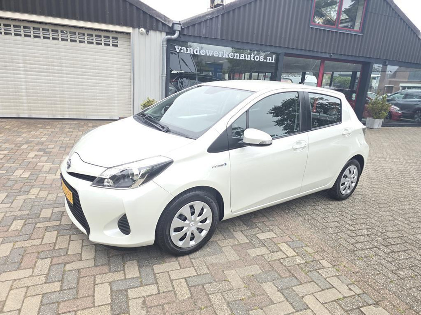 Foto van Toyota Toyota Yaris Hybrid