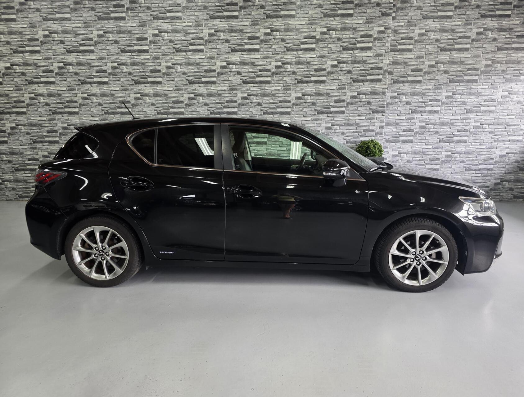 Foto van Lexus Lexus Ct200h