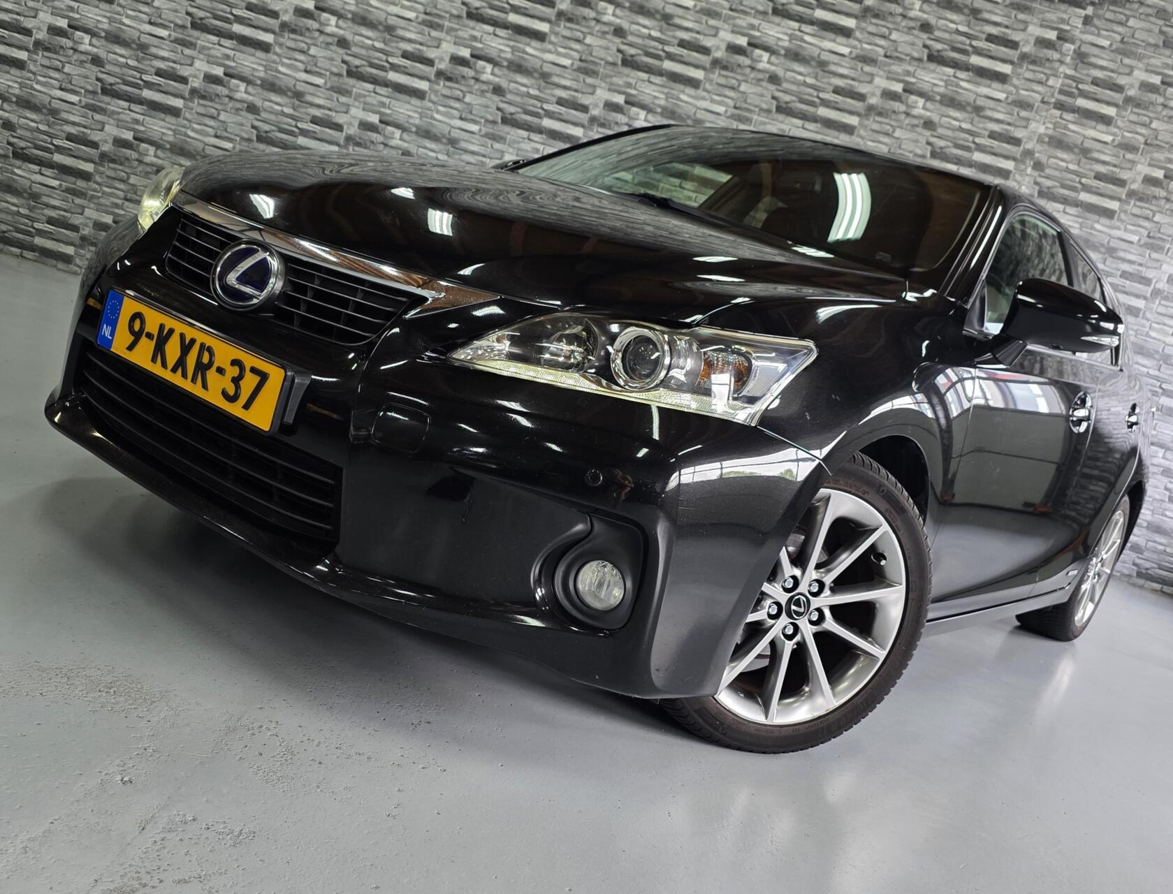 Lexus Lexus Ct200h 200h F-Sport Line Deal & Drive 2013 - voorkant