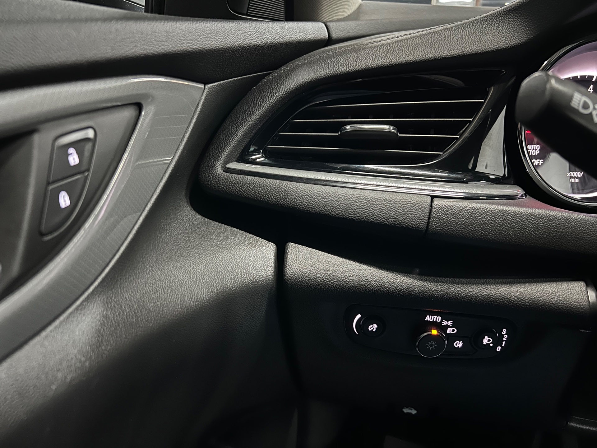 Foto van Opel Insignia Grand Sport