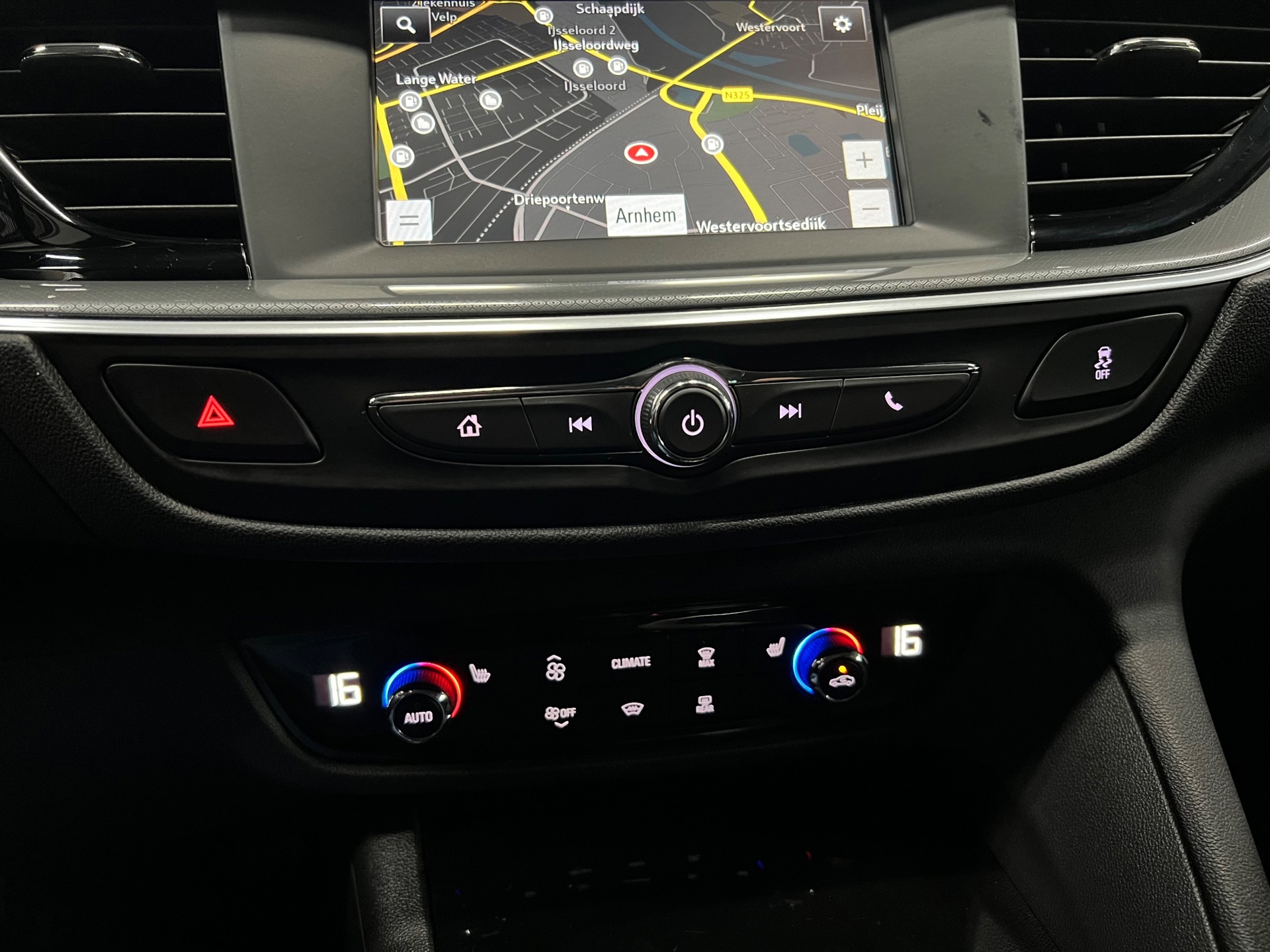 Foto van Opel Insignia Grand Sport