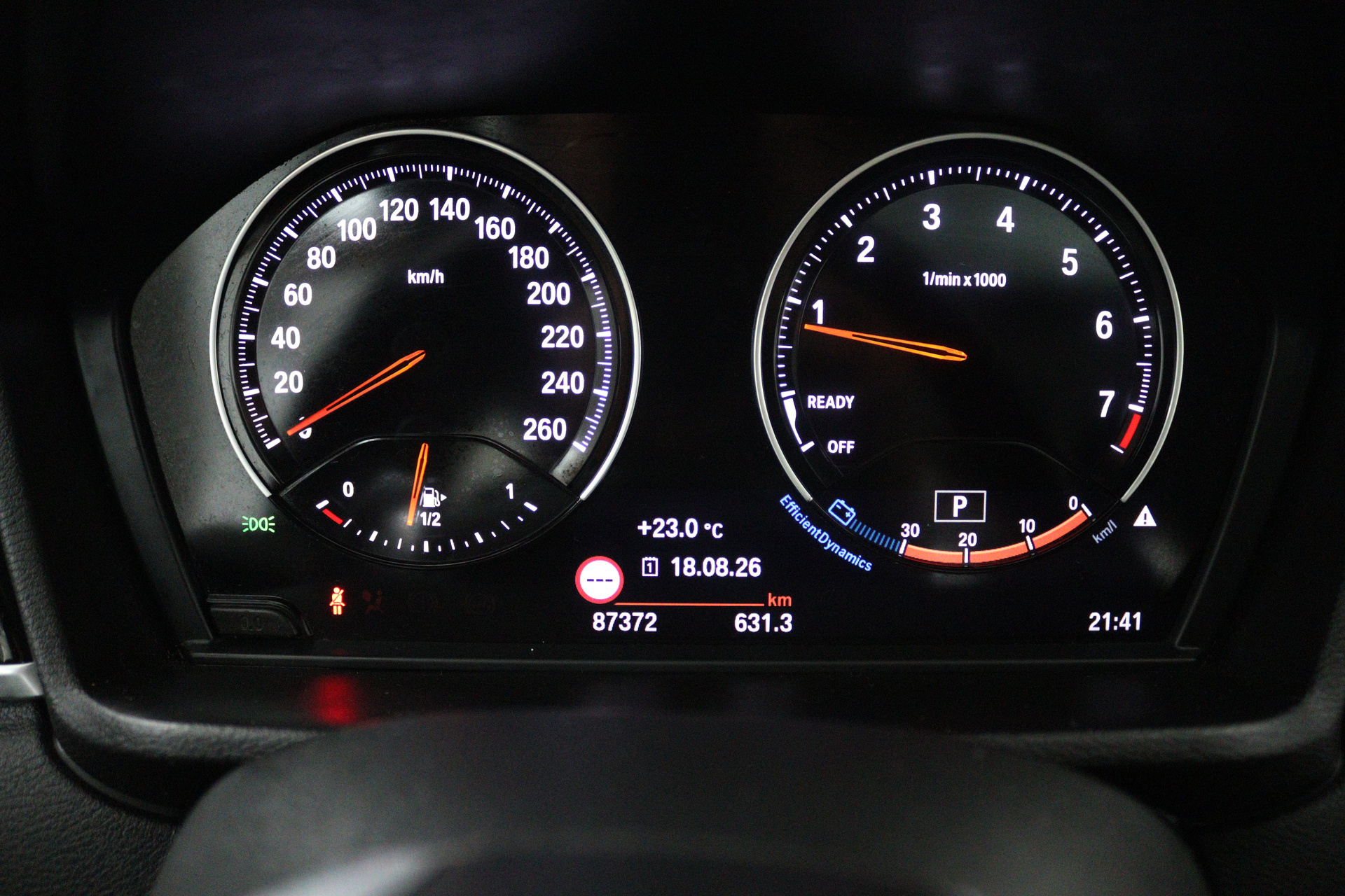 Foto van BMW X1 Xdrive20i