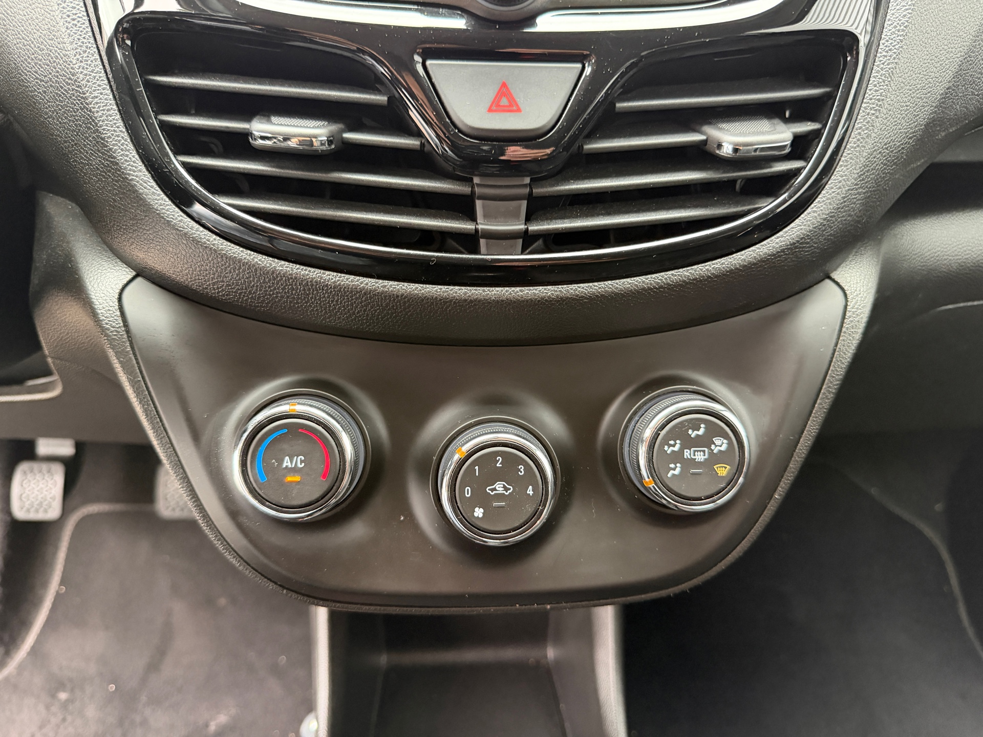 Foto van Opel Karl Rocks / Viva Rocks