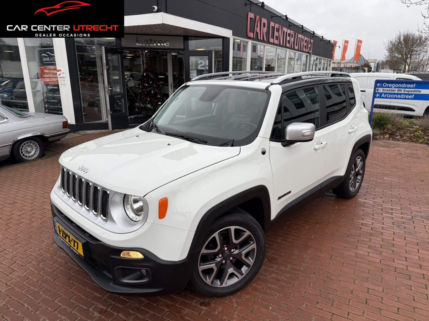 Jeep Renegade 1.4 MultiAir Opening Edition 2015 - voorkant