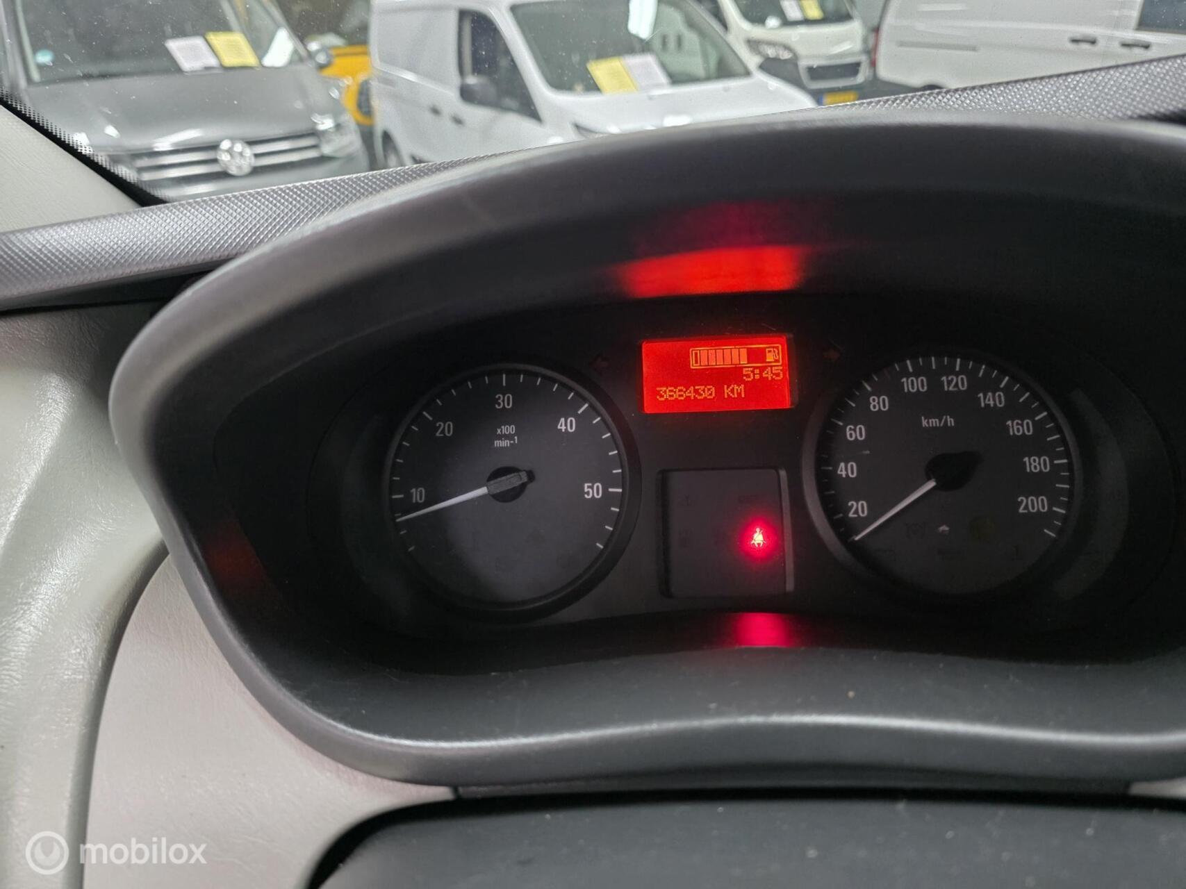 Foto van Opel Vivaro