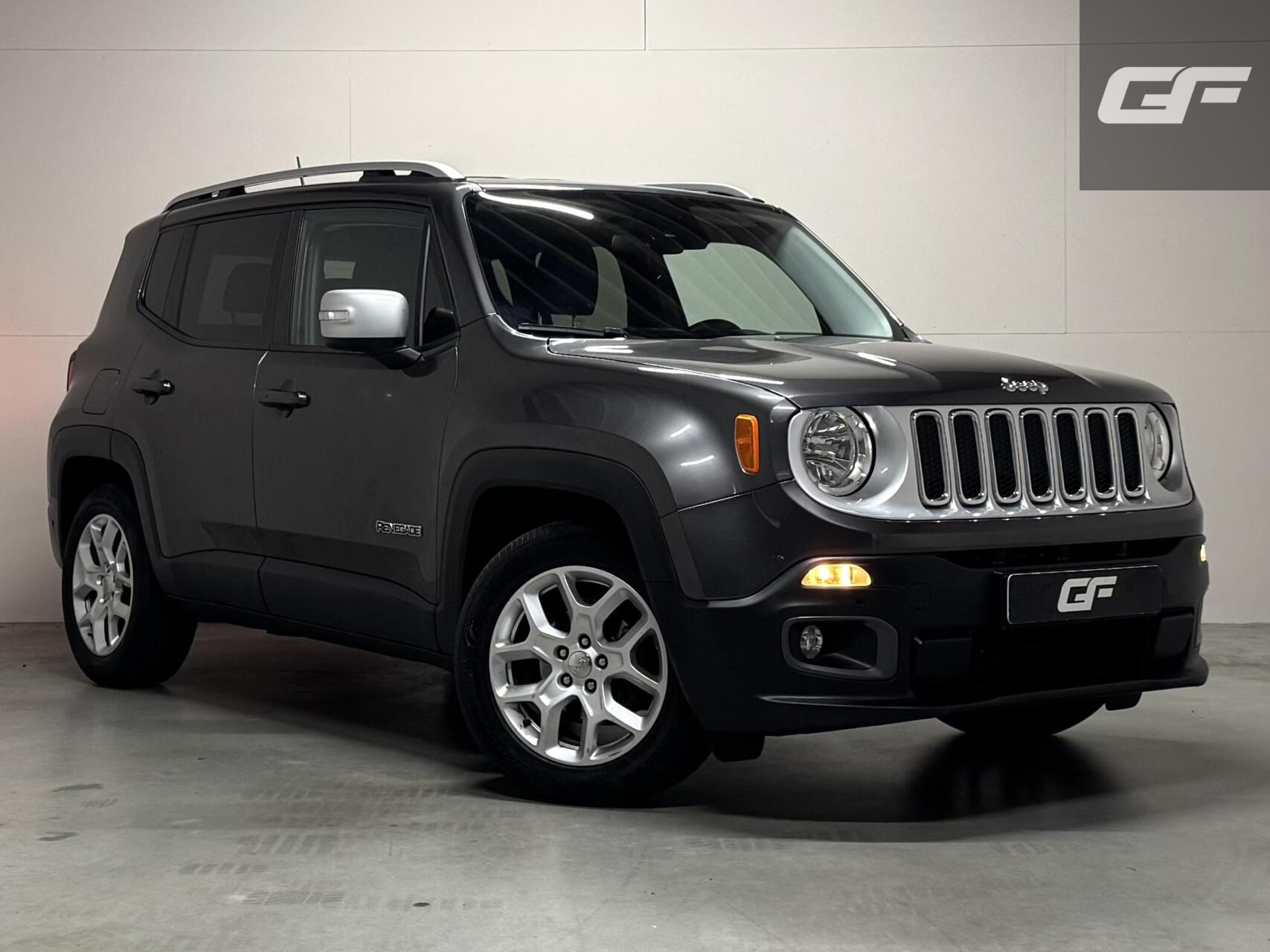 Jeep Renegade 1.4 MultiAir Limited Leer CarPlay Cruise Camera 2017 - voorkant