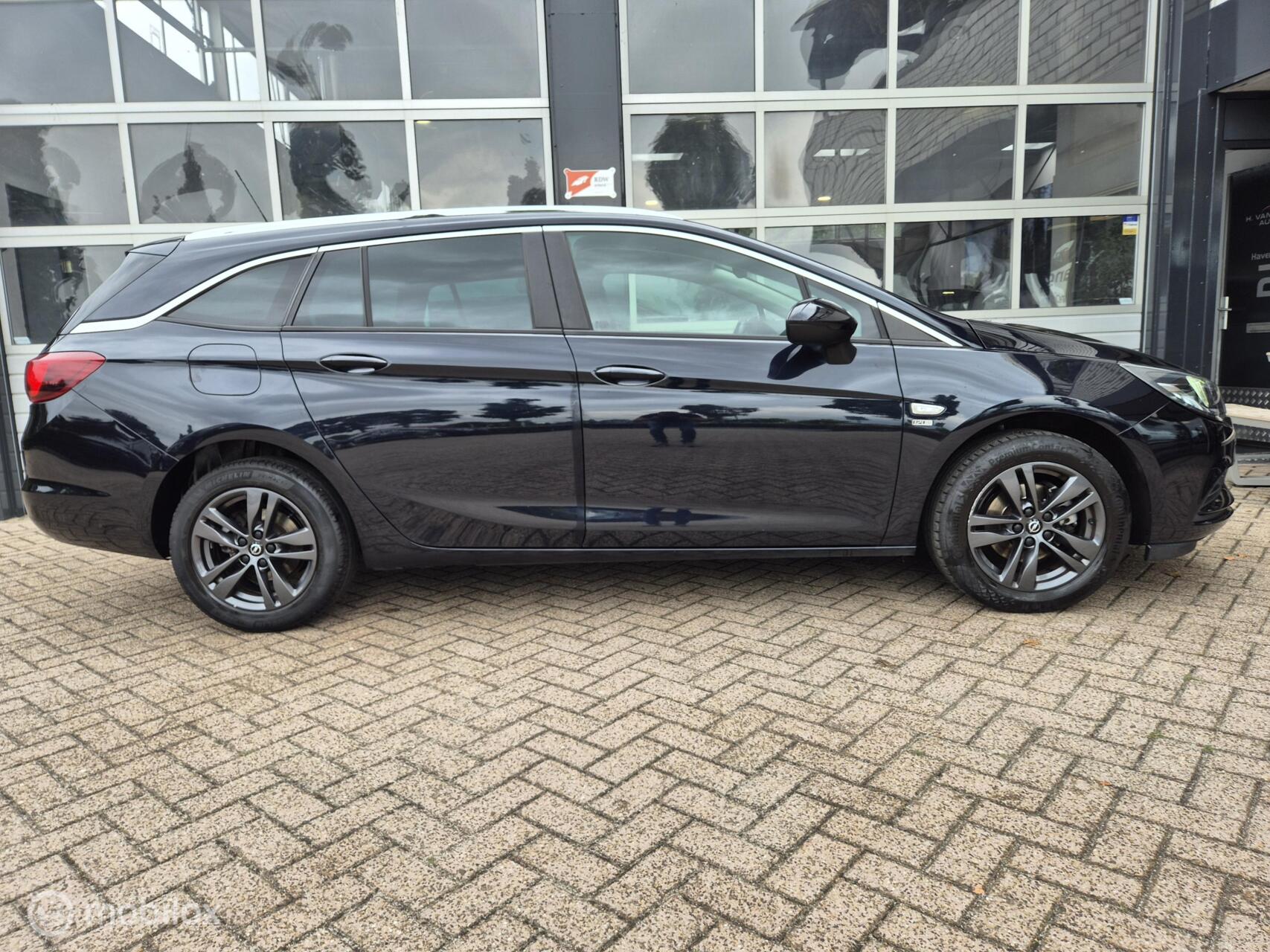 Foto van Opel Astra Sports Tourer