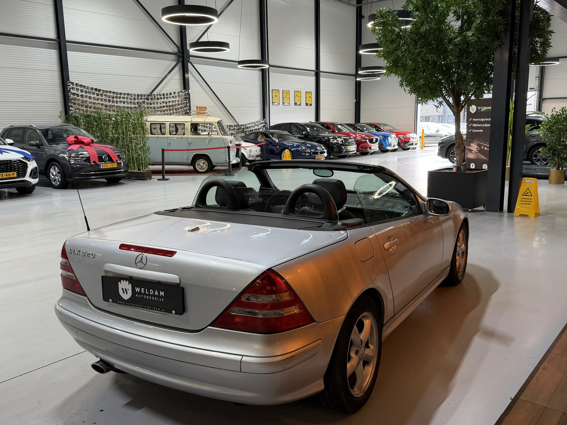 Foto van Mercedes-Benz SLK 320