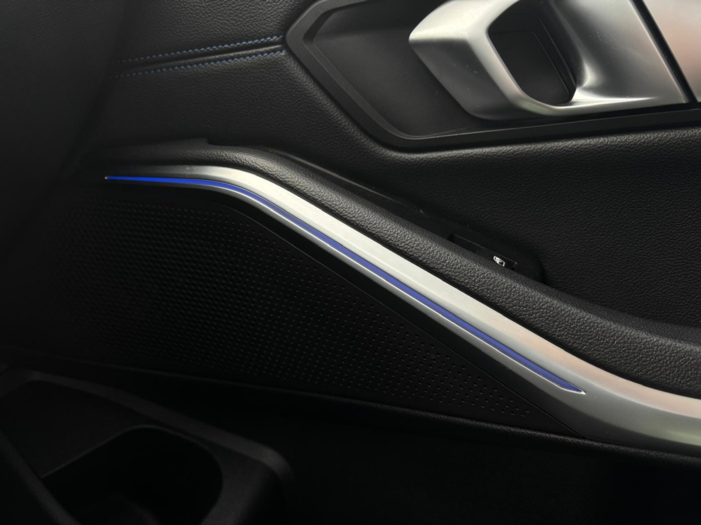 Foto van BMW 330i