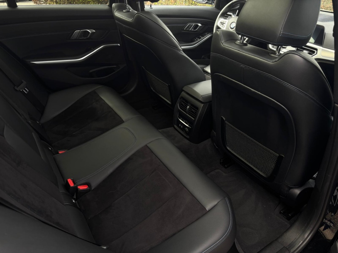 Foto van BMW 330i