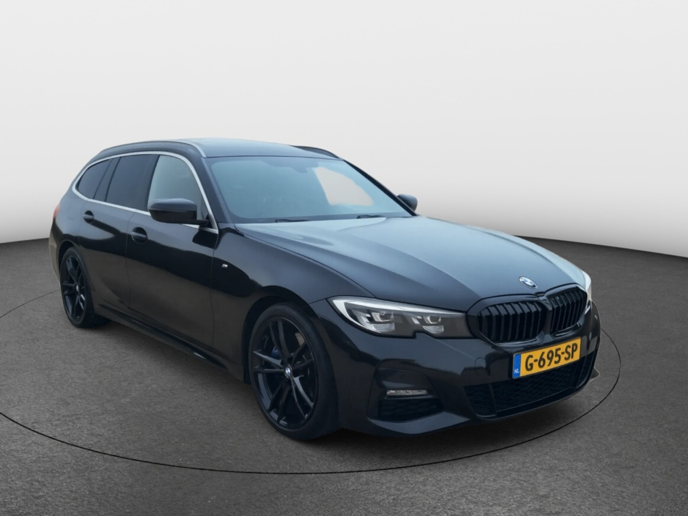 Foto van BMW 330i