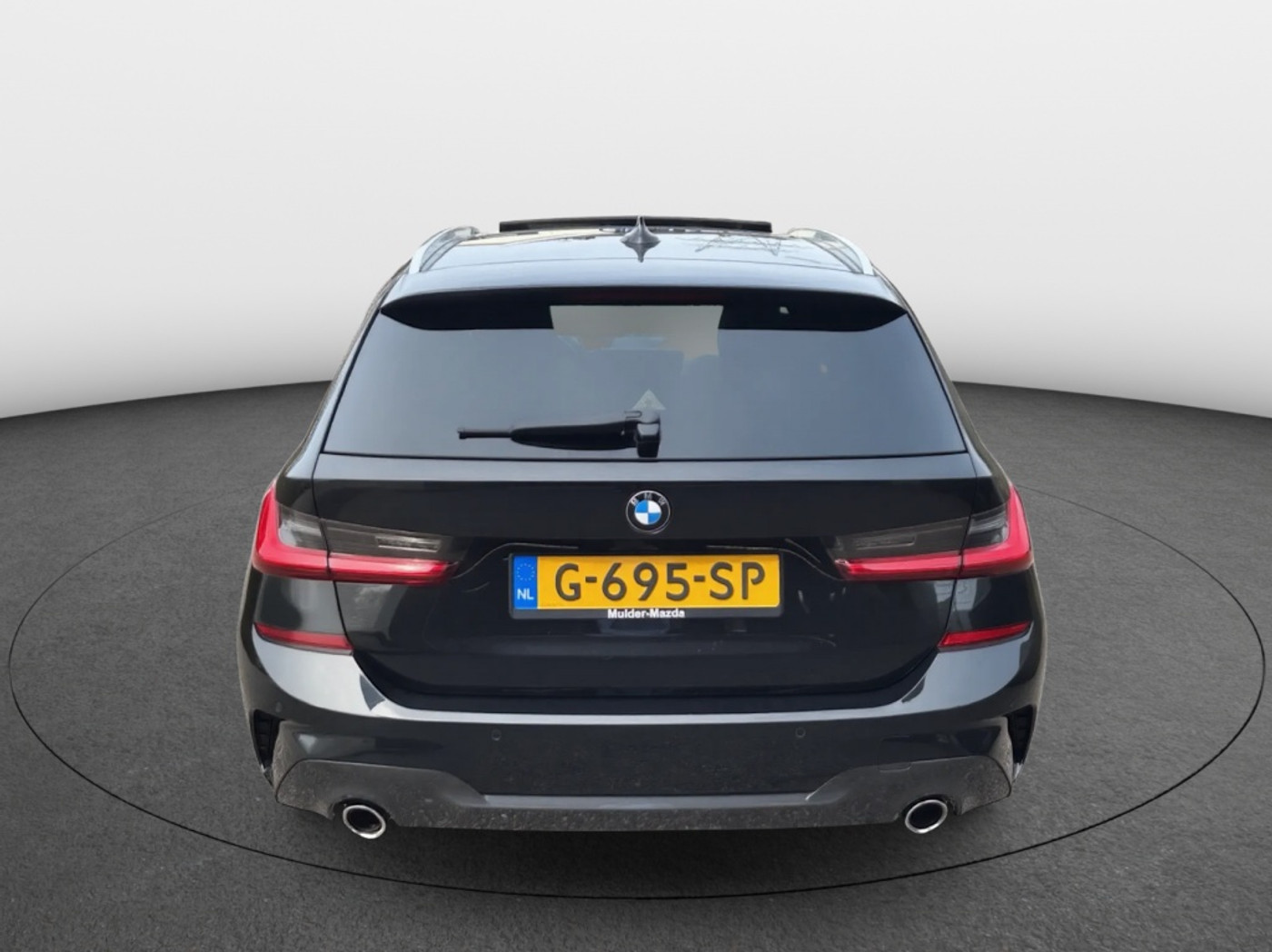 Foto van BMW 330i