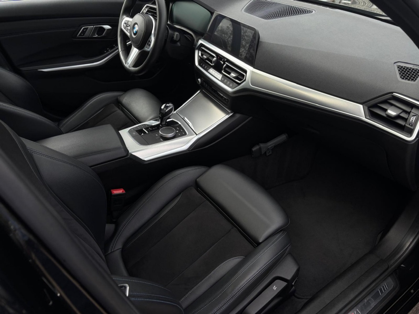 Foto van BMW 330i