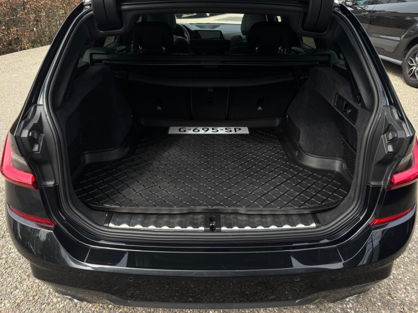 Foto van BMW 330i