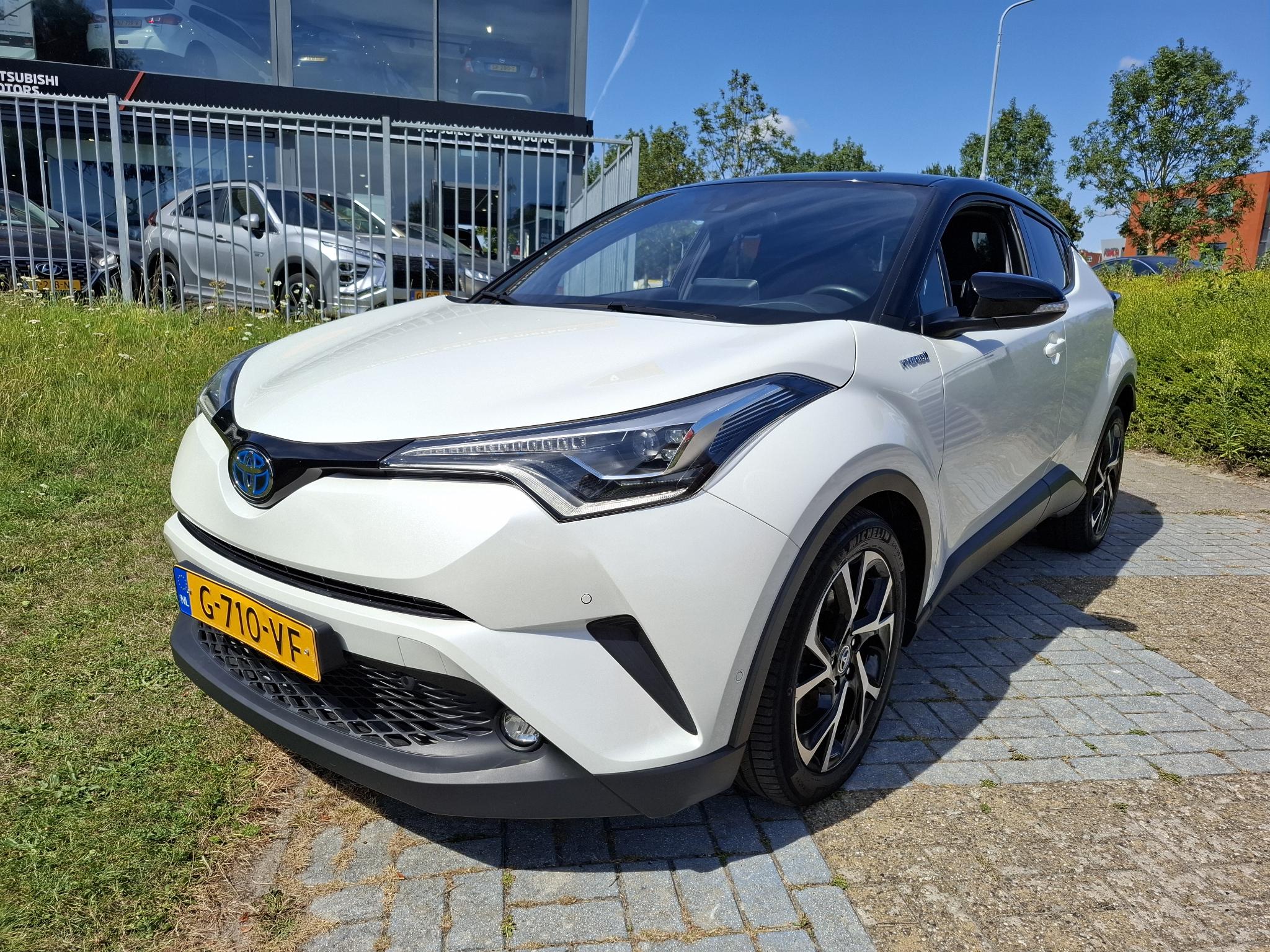Foto van Toyota C-hr