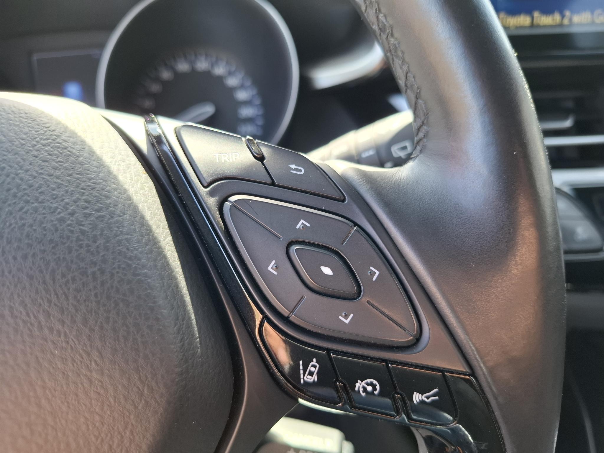 Foto van Toyota C-hr